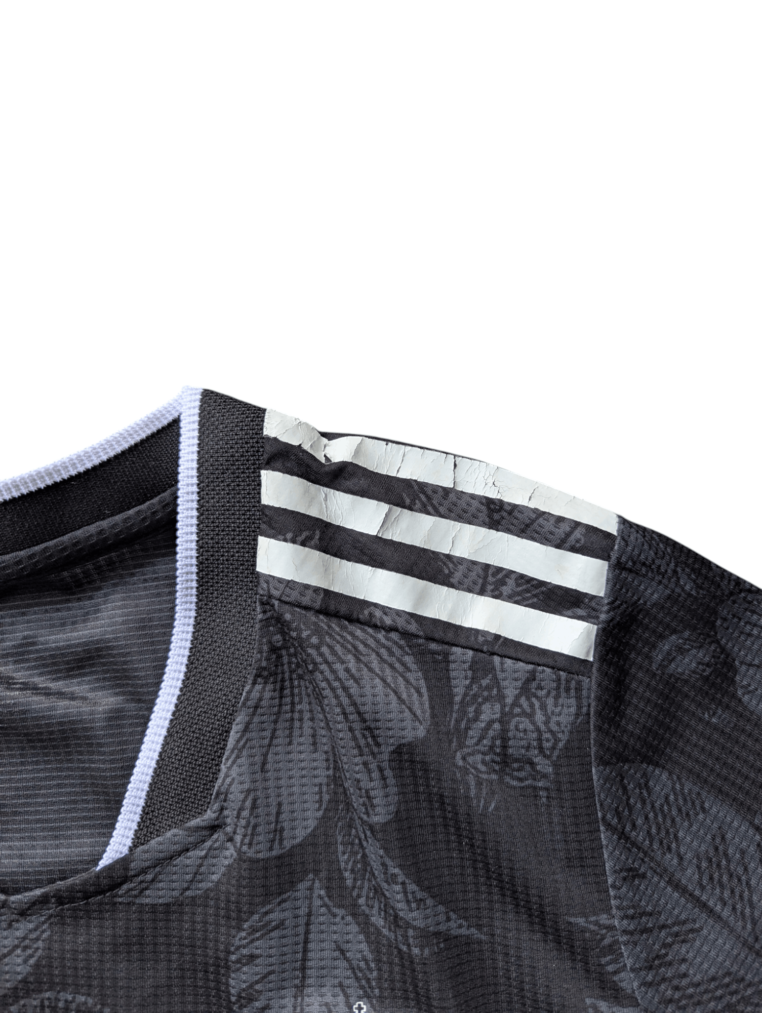 Adidas Real Madrid 2022/23 Home Football Shirt Jersey
