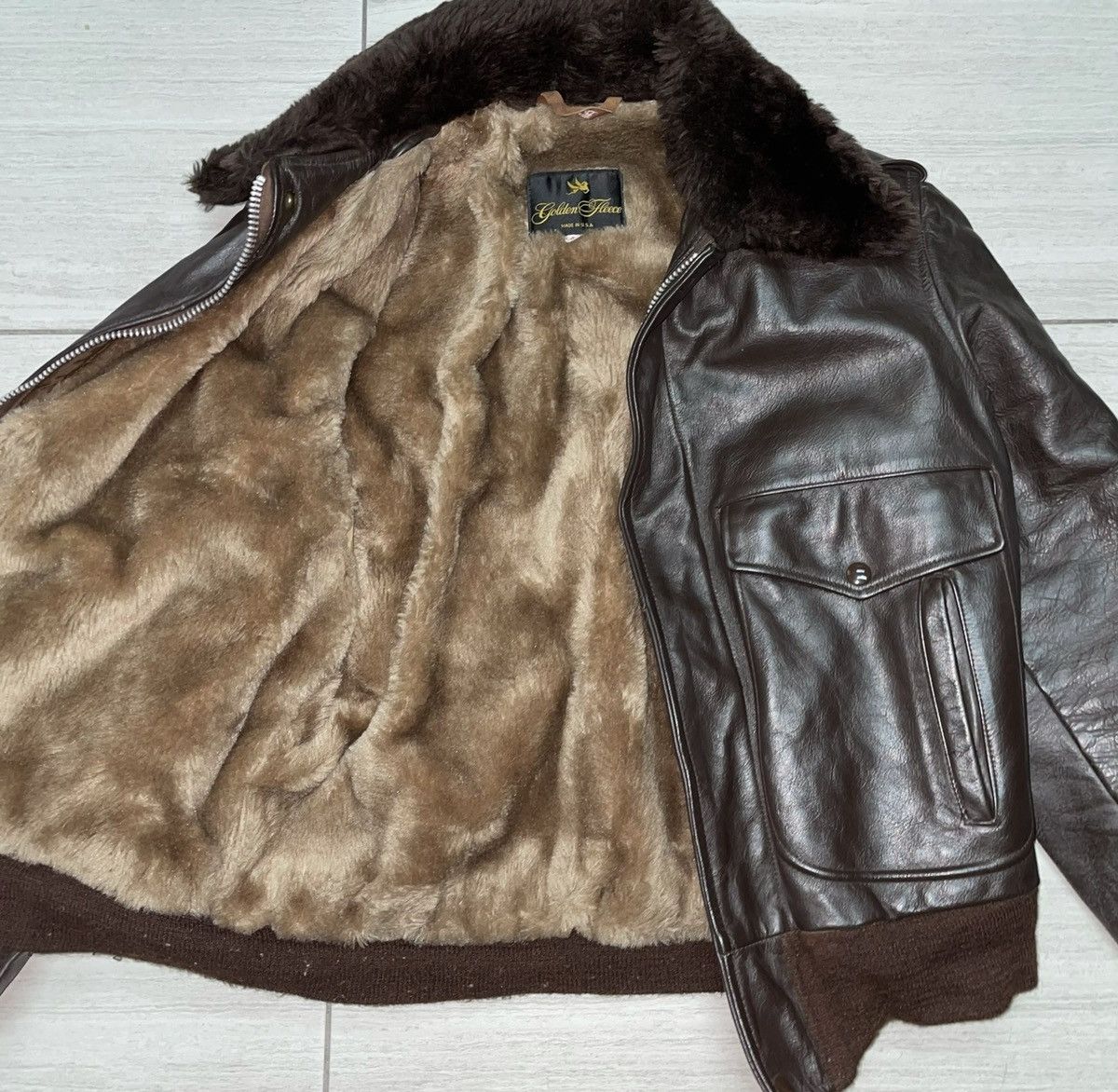 Vintage Vintage Golden Fleece A-2 Brown Leather Flight Bomber Jacket Size US M / EU 48-50 / 2 - 4 Thumbnail