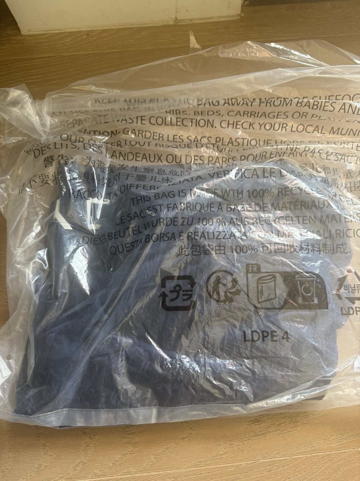 Supreme Supreme x Zoo York Navy Soccer Shorts Size Large SHIPS TODAY Size US 34 / EU 50 - 4 Thumbnail
