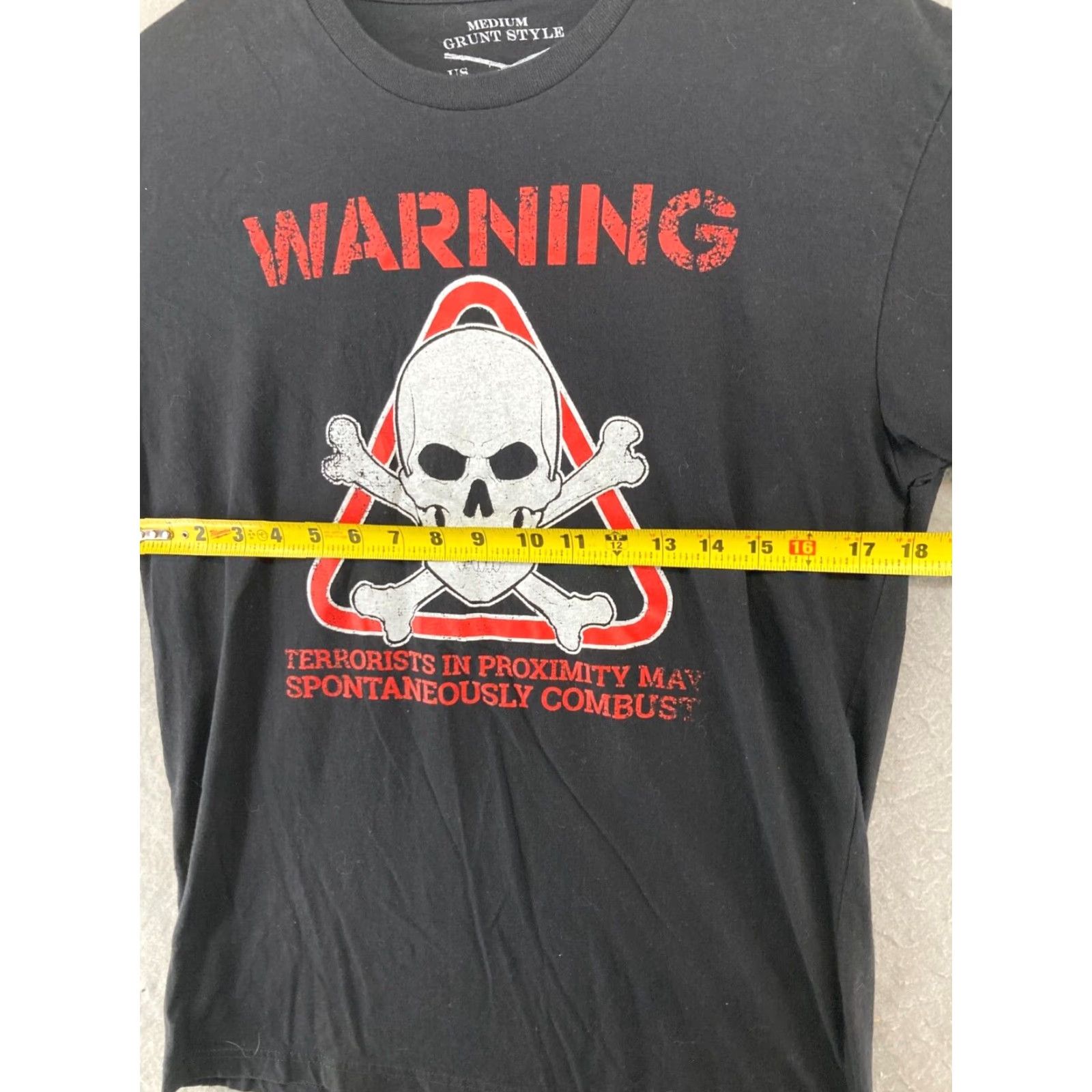 Vintage VINTAGE Grunt Style Shirt Men M Black Skull Crossbones Graphic Print Crew Neck Short Sleeve T-Shirt Med Adult Mens Size US M / EU 48-50 / 2 - 3 Thumbnail