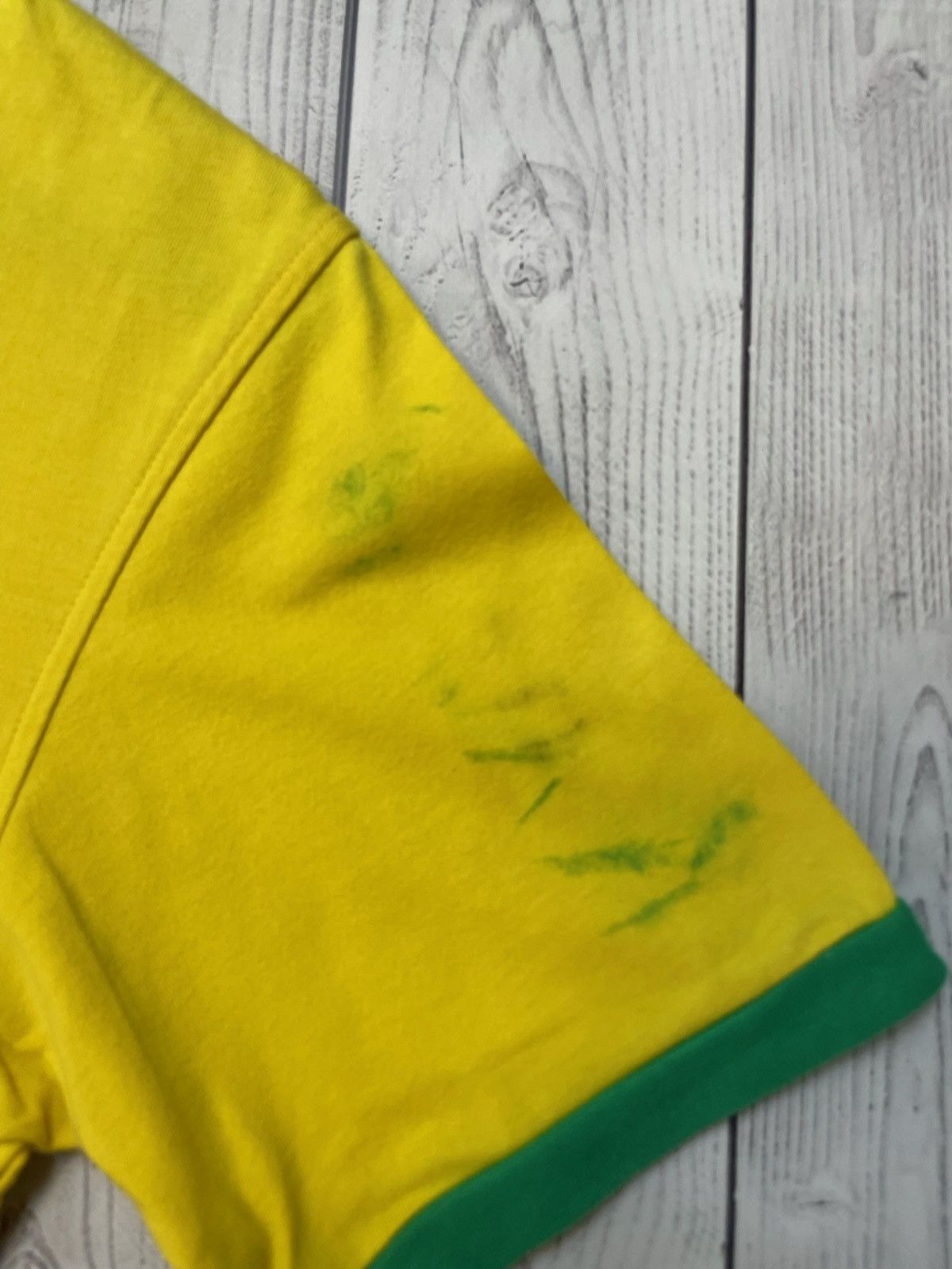 Vintage Vintage Soccer tee Brazil yellow logo size M Brasil Size US M / EU 48-50 / 2 - 6 Thumbnail