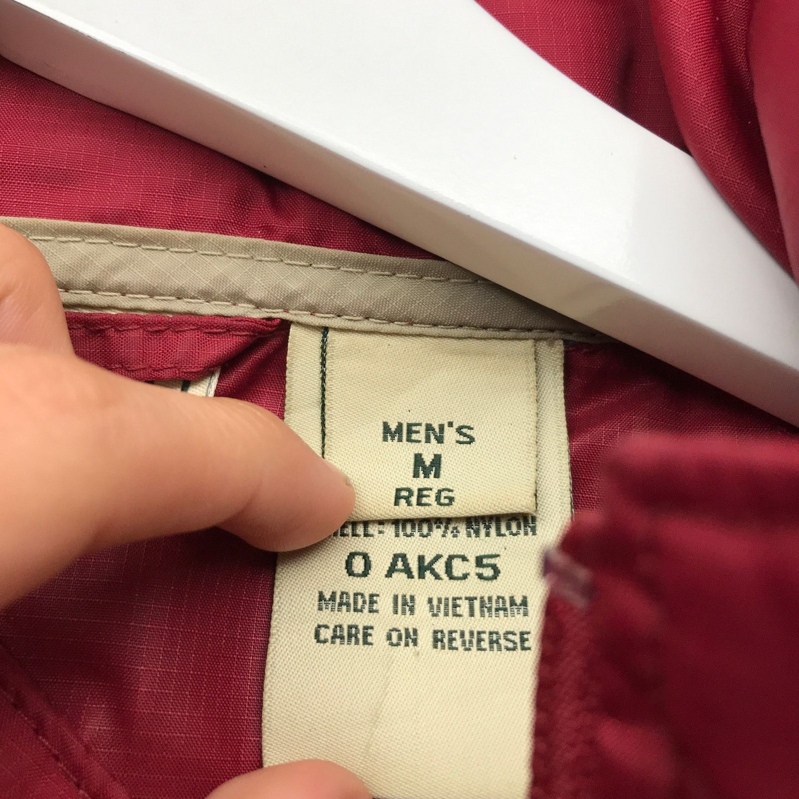L.L. Bean LL Bean Lined Windbreaker Nylon Jacket Hoodie Mens M Red Size US M / EU 48-50 / 2 - 3 Thumbnail