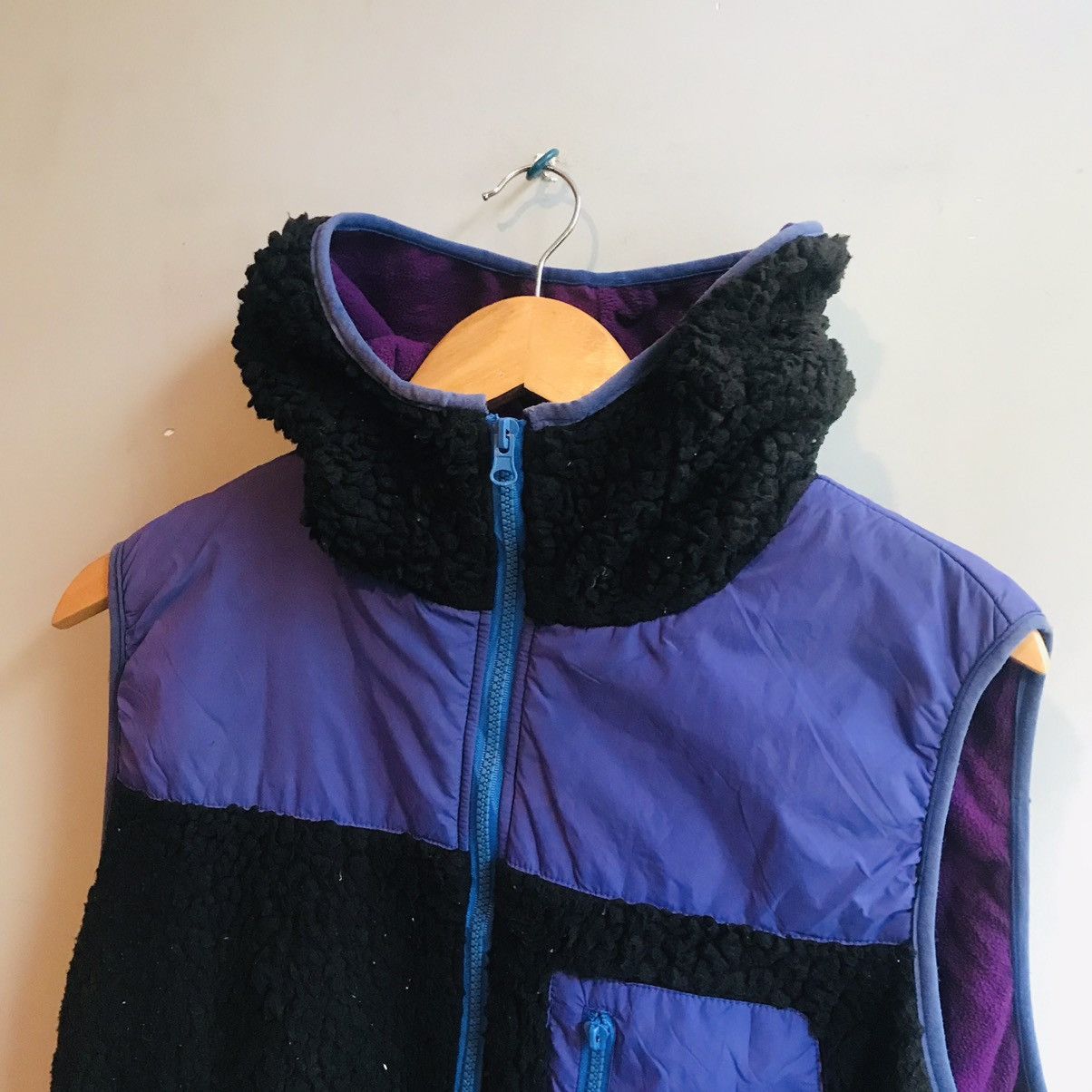 Vintage Vintage Mega Hood Wool Vest Size US L / EU 52-54 / 3 - 6 Thumbnail