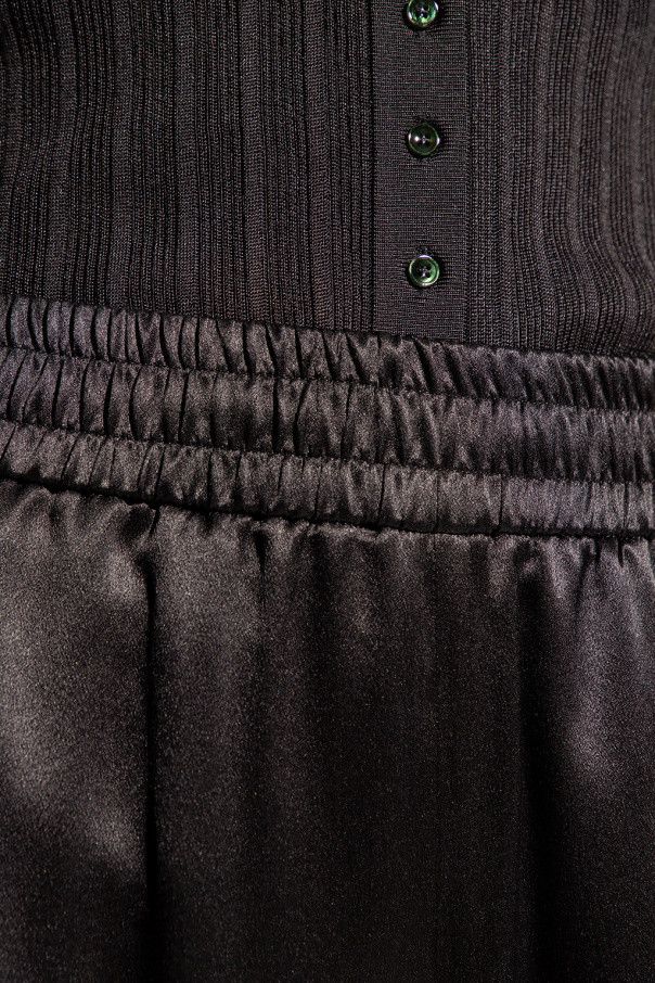 Saint Laurent Paris o1s1wg111124 Pantalon Jogging Crepe Satin Pant in Noir Size 30" / US 8 / IT 44 - 5 Thumbnail