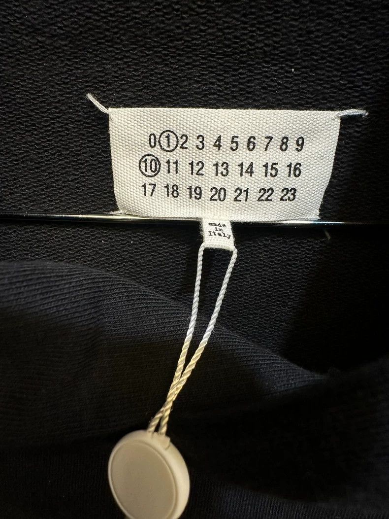 Maison Margiela Maison Margiela Alphanumeric embroidery logo black wide ver Size US L / EU 52-54 / 3 - 4 Thumbnail