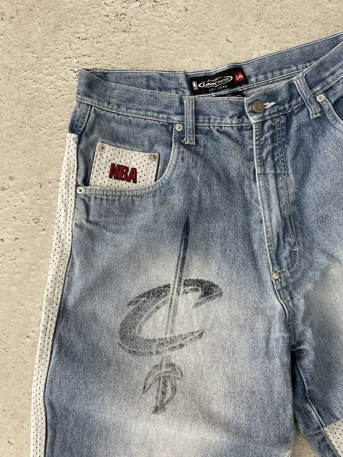 NBA Rare Lebron james rap wide denim shorts NBA Cavaliers Size US 34 / EU 50 - 3 Thumbnail