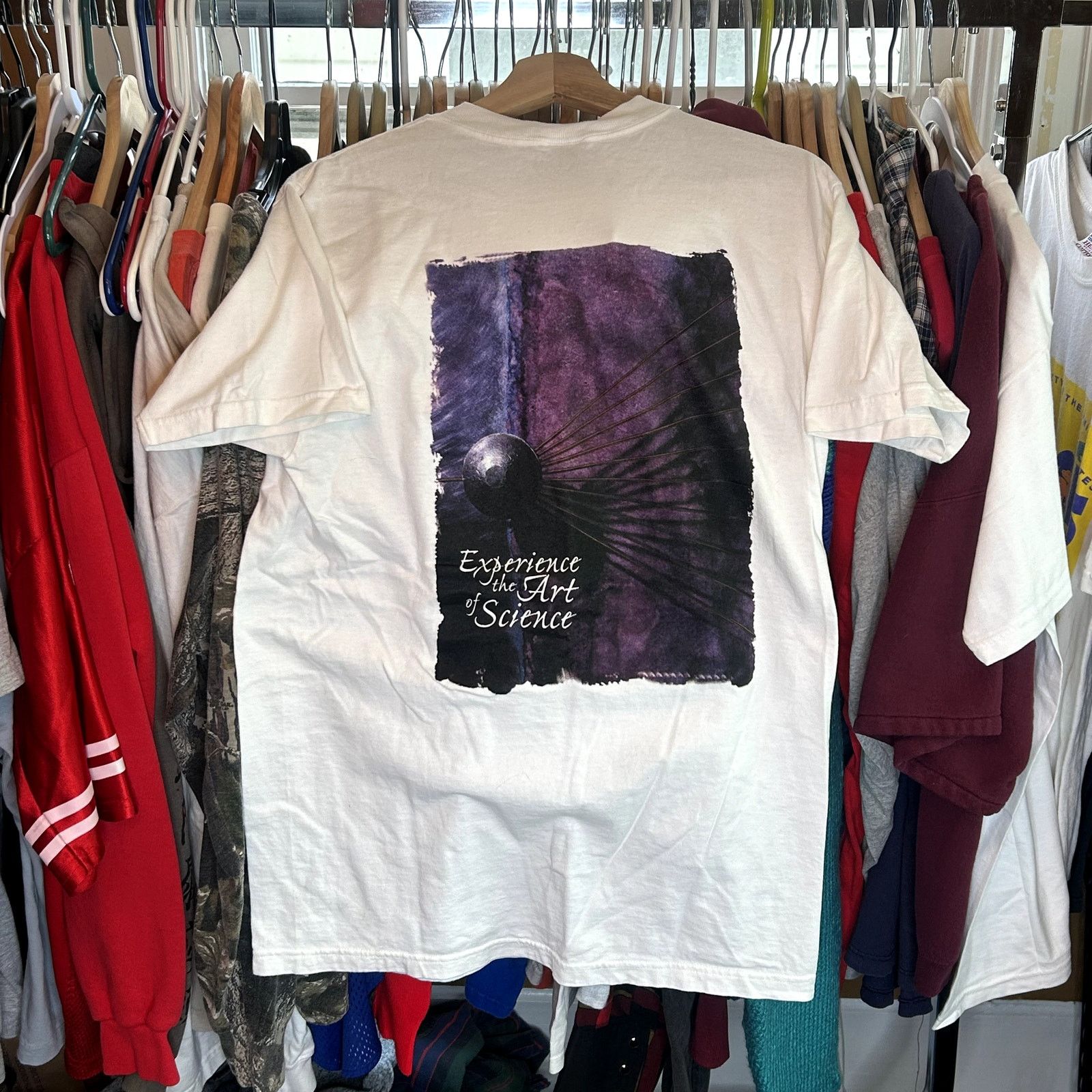 Fruit Of The Loom Vintage 90s Art & Science T-Shirt Medium Size US M / EU 48-50 / 2 - 1 Thumbnail
