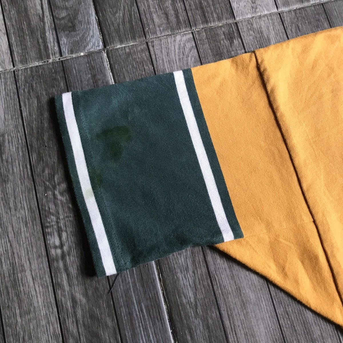 Canterbury of New Zealand × Vintage 2003 AUSTRALIA WALLABIES canterbury jersey Size US M / EU 48-50 / 2 - 3 Thumbnail