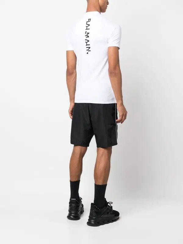 Balmain o1y0426 Crewneck T-Shirt in White Size US XS / EU 42 / 0 - 5 Thumbnail