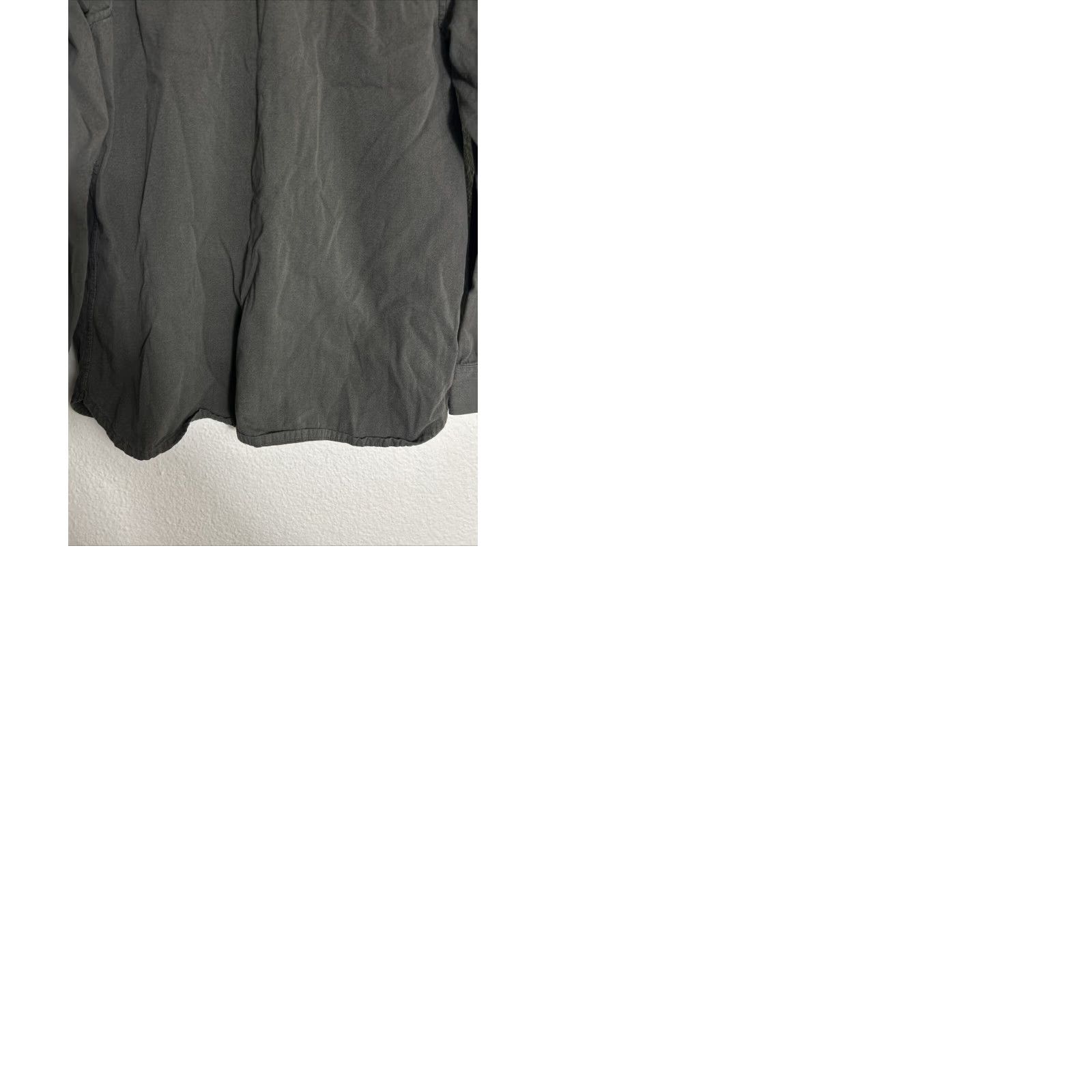 Vans Vans Army Green Long Sleeve Button-Up Shirt Mens M 100% Cotton Classic Fit Size US M / EU 48-50 / 2 - 9 Thumbnail