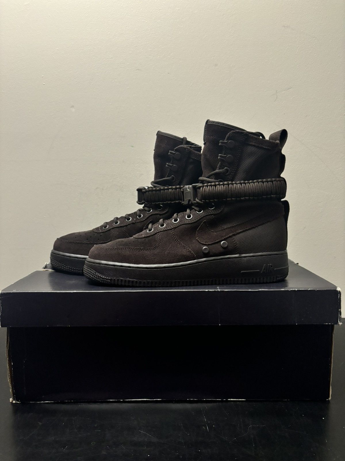 Nike SF Air Force 1 High Velvet Brown