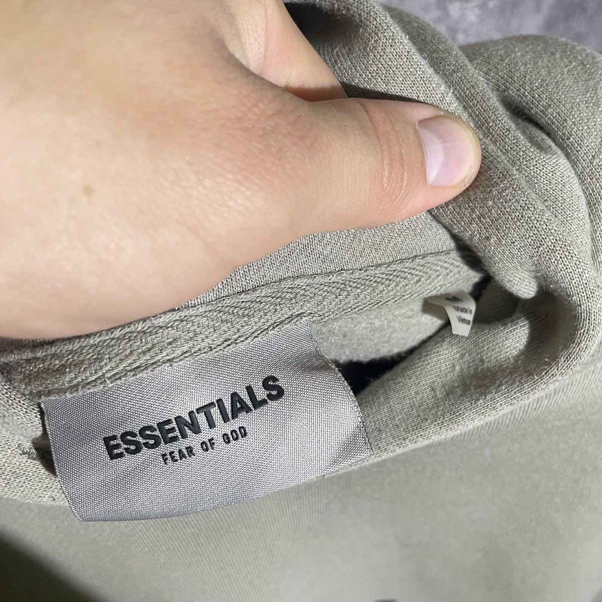 Fear of God Essentials Fear Of God Big Logo Olive Hoodie Streetwear Rare Size US M / EU 48-50 / 2 - 13 Thumbnail