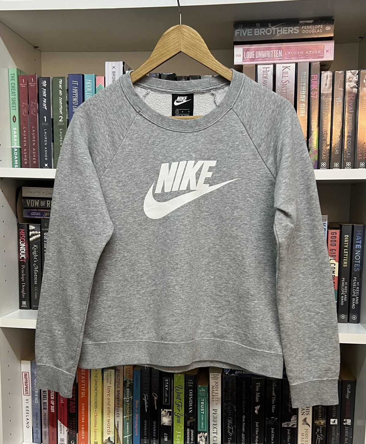 Nike Nike Swoosh Cropped Sweatshirt Size US M / EU 48-50 / 2 - 1 Thumbnail