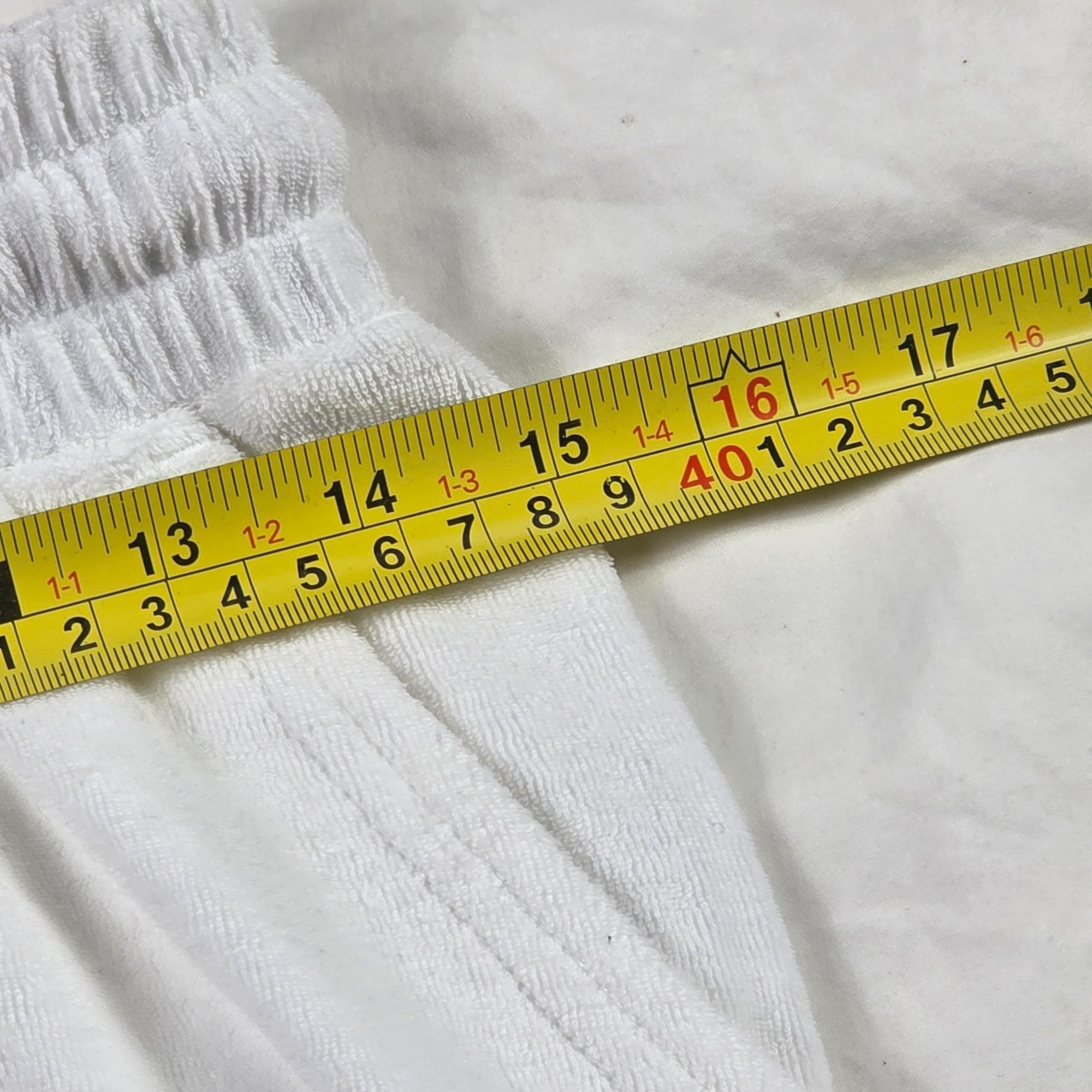 TravisMathew Travis Mathew Back In The Sun Baby Womens Medium White Terry Size 32" / US 10 / IT 46 - 8 Thumbnail