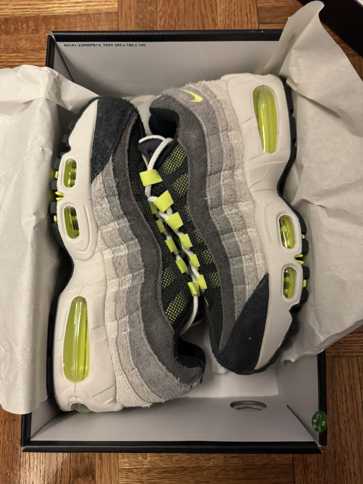 MoMA × Nike Nike Air Max 95 Reverse Neon Moma Exclusive Sz 5W 30th Anniv Size US 5 / IT 35 - 7 Thumbnail