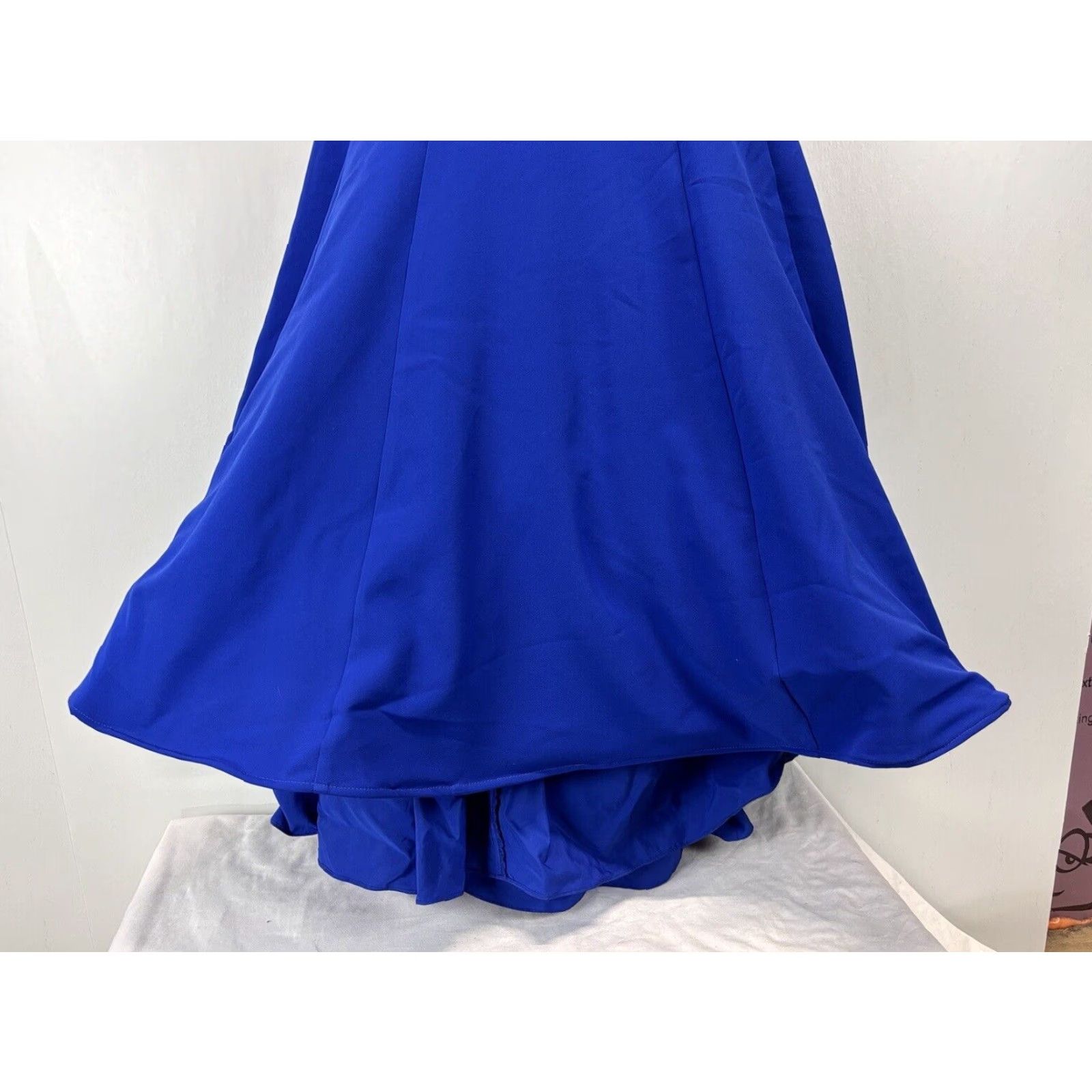 Mac Duggal Mac Duggal Women's Prom Pageant Gown Dress Size 4 Mermaid Blue Sleeveless Open Back Long Skirt Size 27" / US 4 / IT 40 - 4 Thumbnail