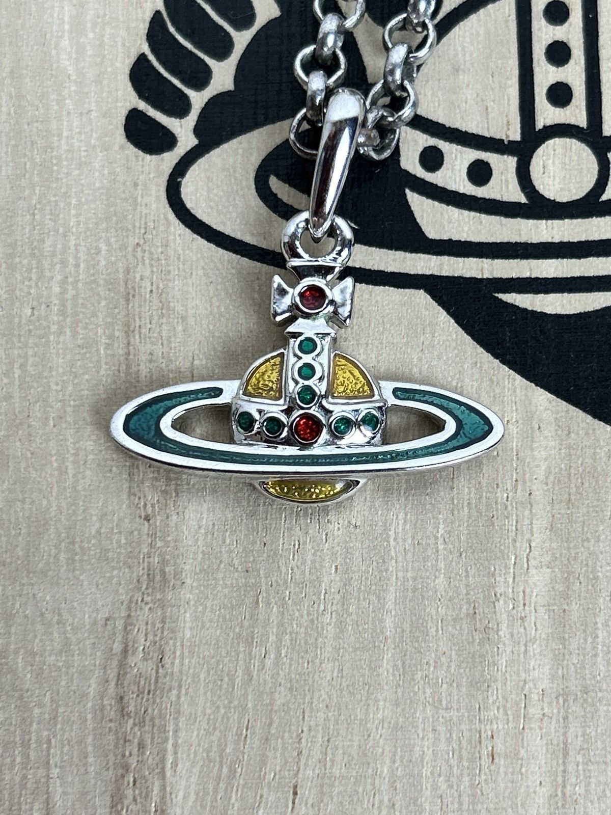 Vivienne Westwood Vintage Vivienne Westwood Enamel Orb Bas Relief Necklace Size ONE SIZE - 1 Thumbnail