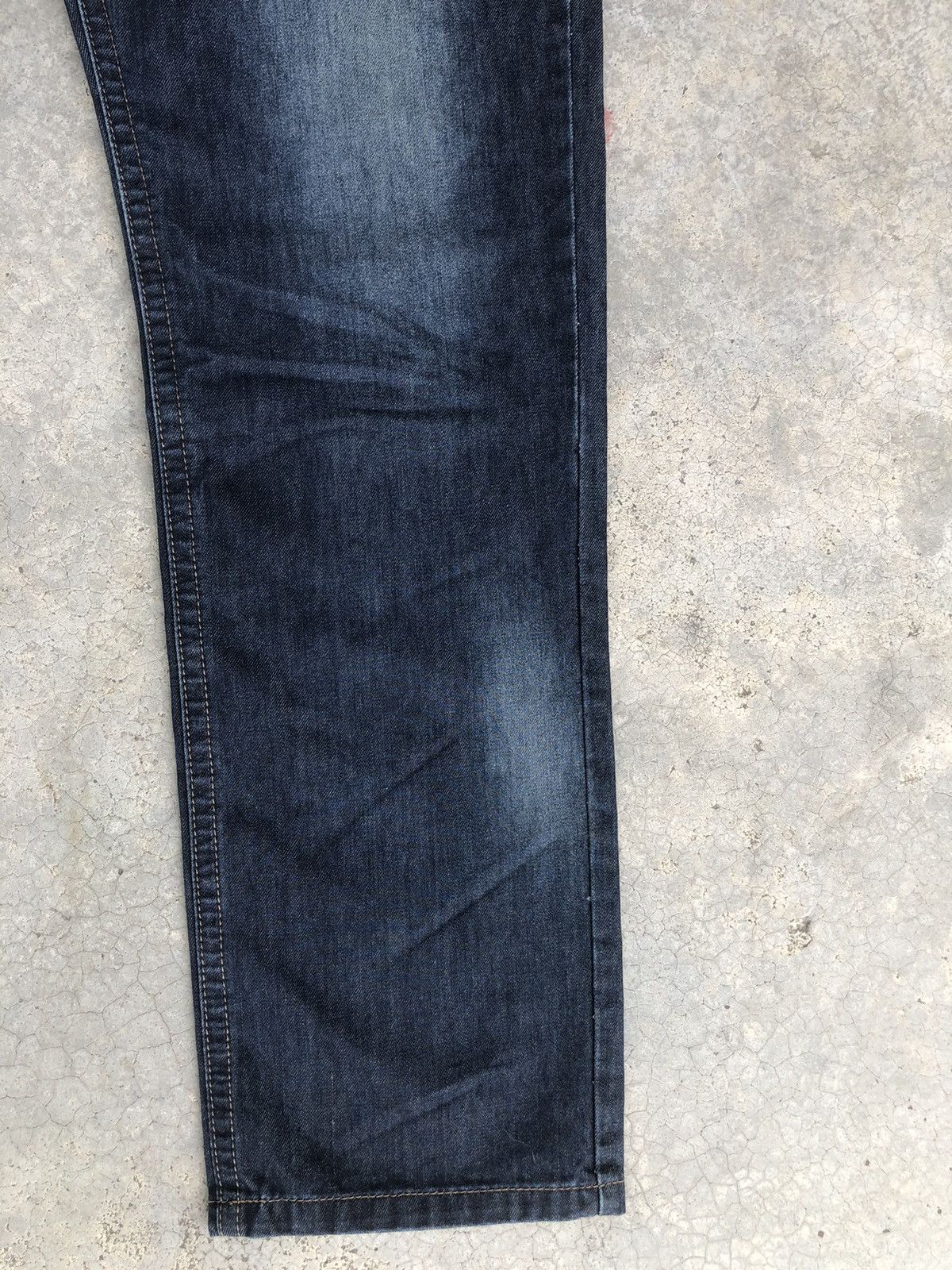 Japanese Brand Yoshitomo Nara Kurijyua Lolita Dog Distressed Size US 34 / EU 50 - 7 Thumbnail