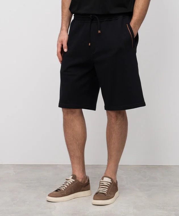 Brunello Cucinelli o1y0526 Short in Black Size US 34 / EU 50 - 2 Thumbnail