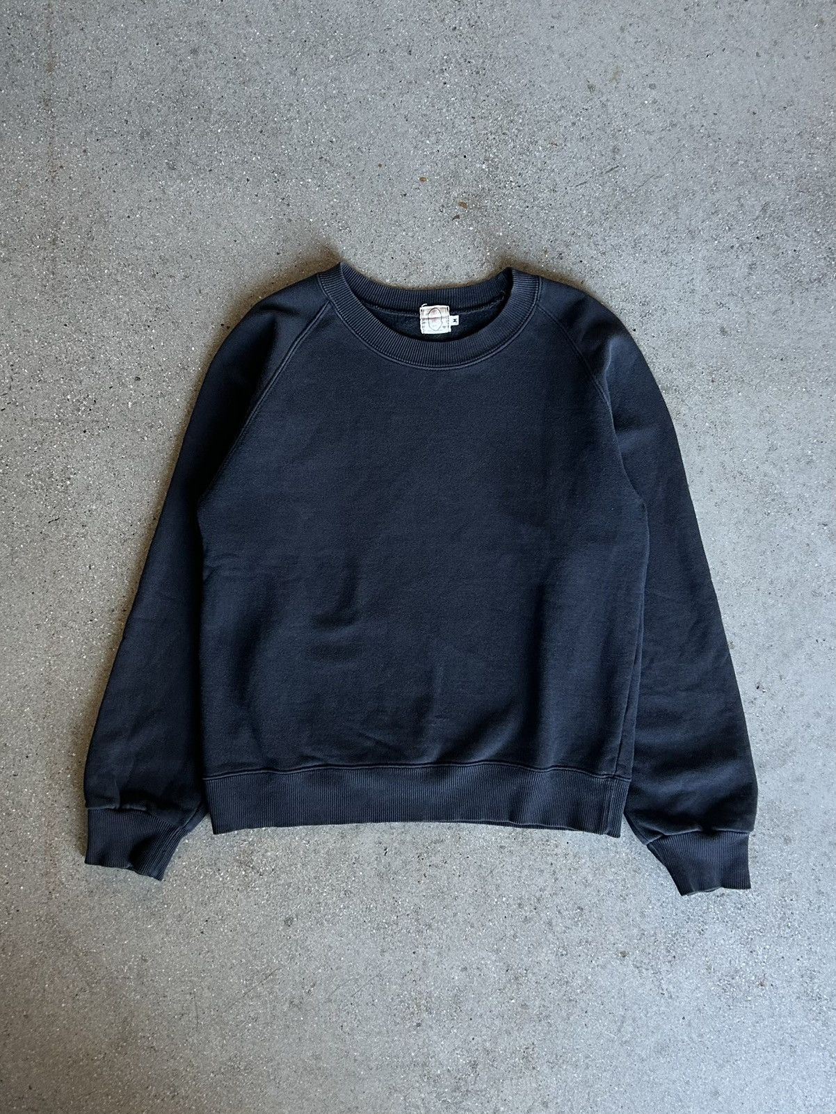 Bape A Bathing Ape Vintage Crewneck Sweatshirt Size US M / EU 48-50 / 2 - 1 Thumbnail