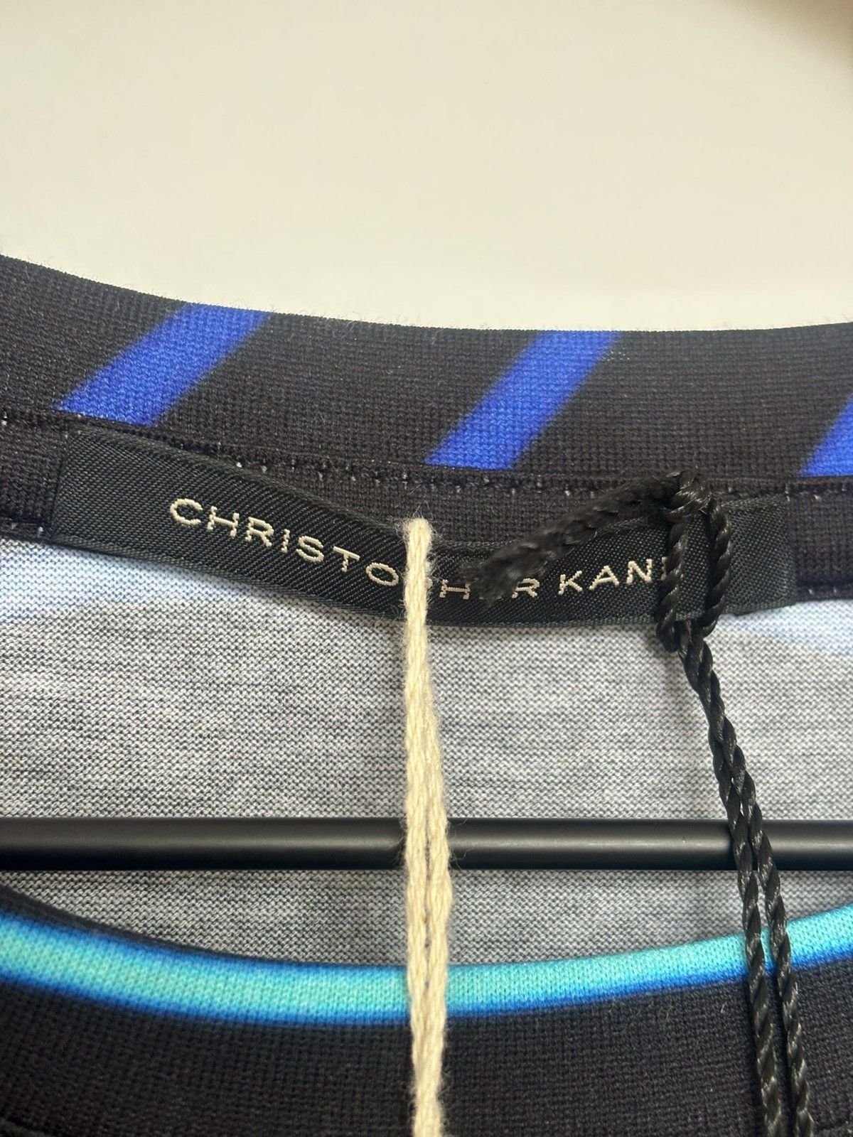 Christopher Kane Christopher Kane 2014 Face Tee Blue Black L Made in Italy Size US L / EU 52-54 / 3 - 2 Thumbnail