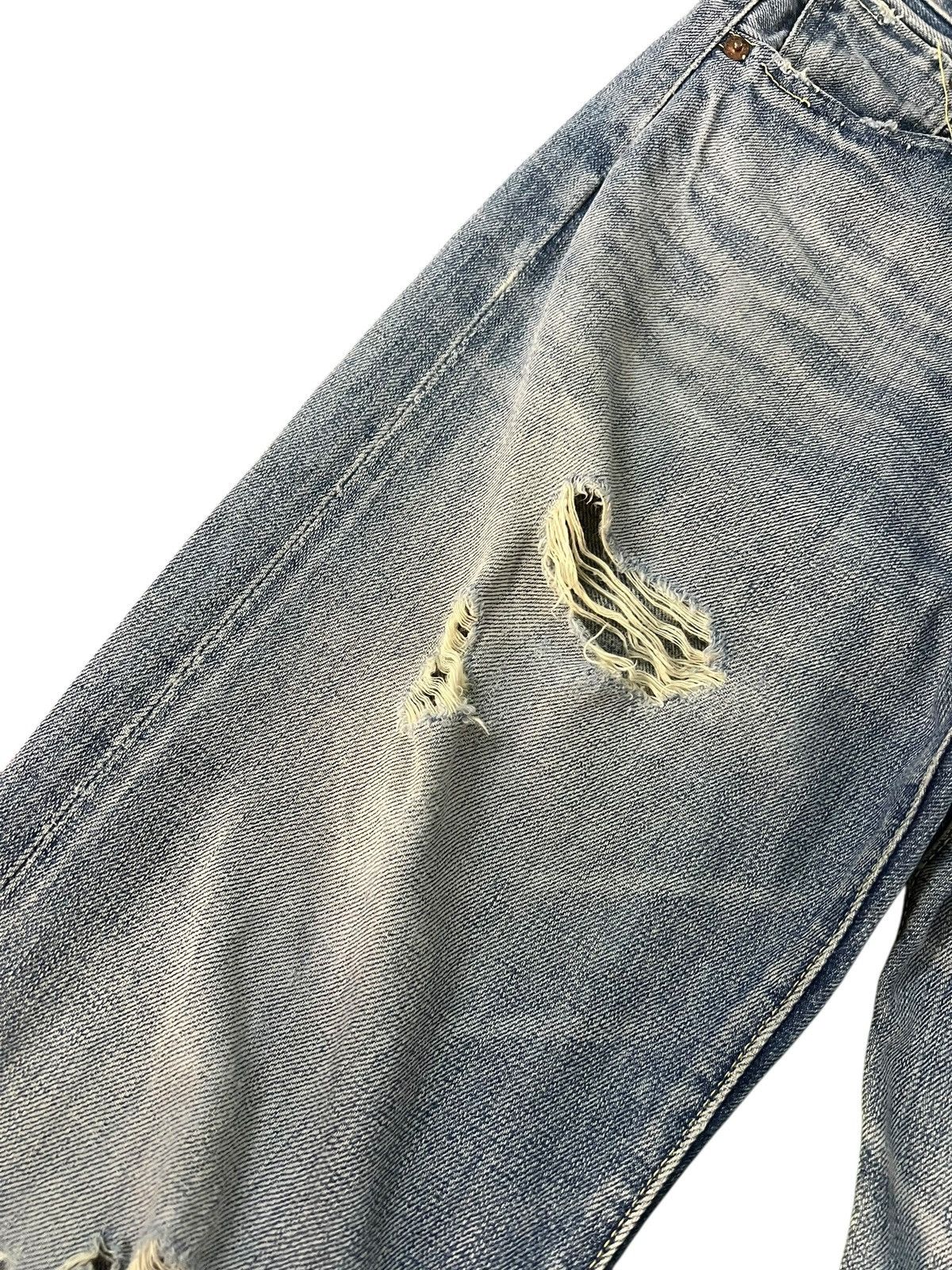 Levi's Vintage Distressed Levi’s 501 Big E Selvedge Faded Jean Size US 27 - 4 Thumbnail