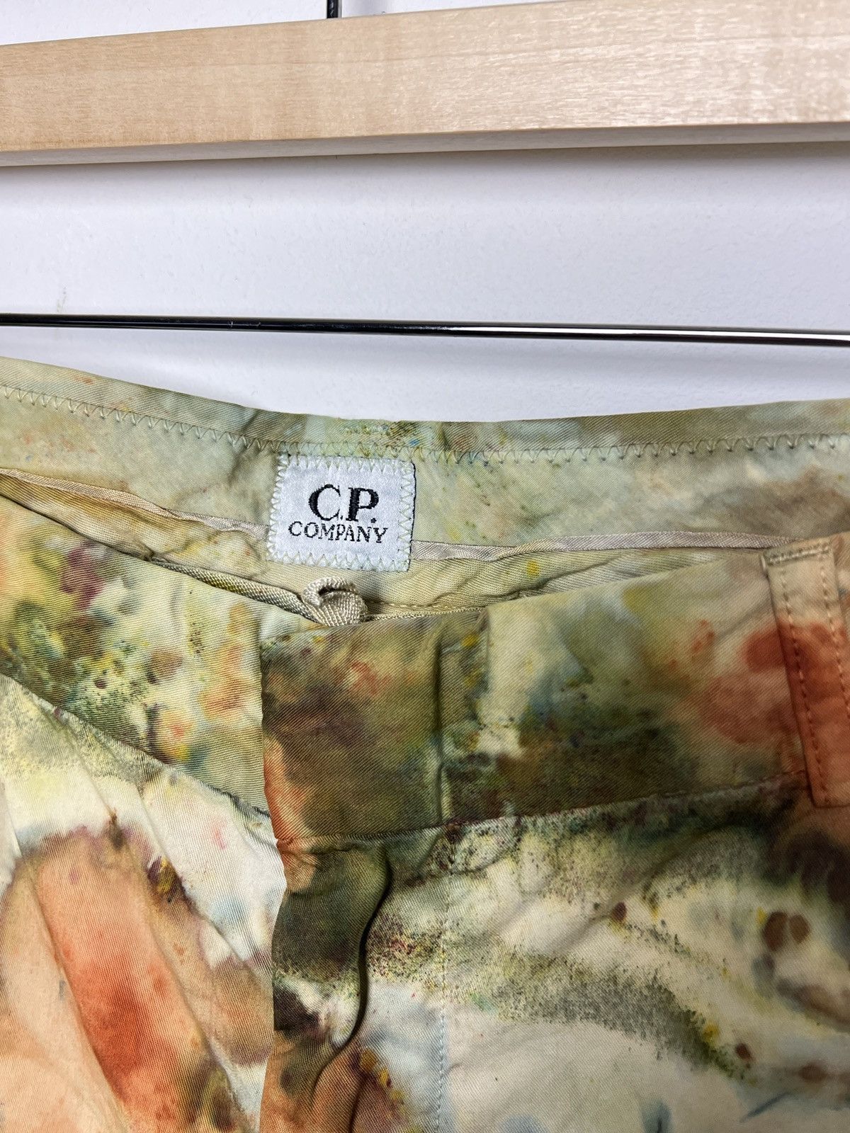 C.P. Company c.p. company y2k tie dye cargo shorts m-l Size US 34 / EU 50 - 5 Thumbnail