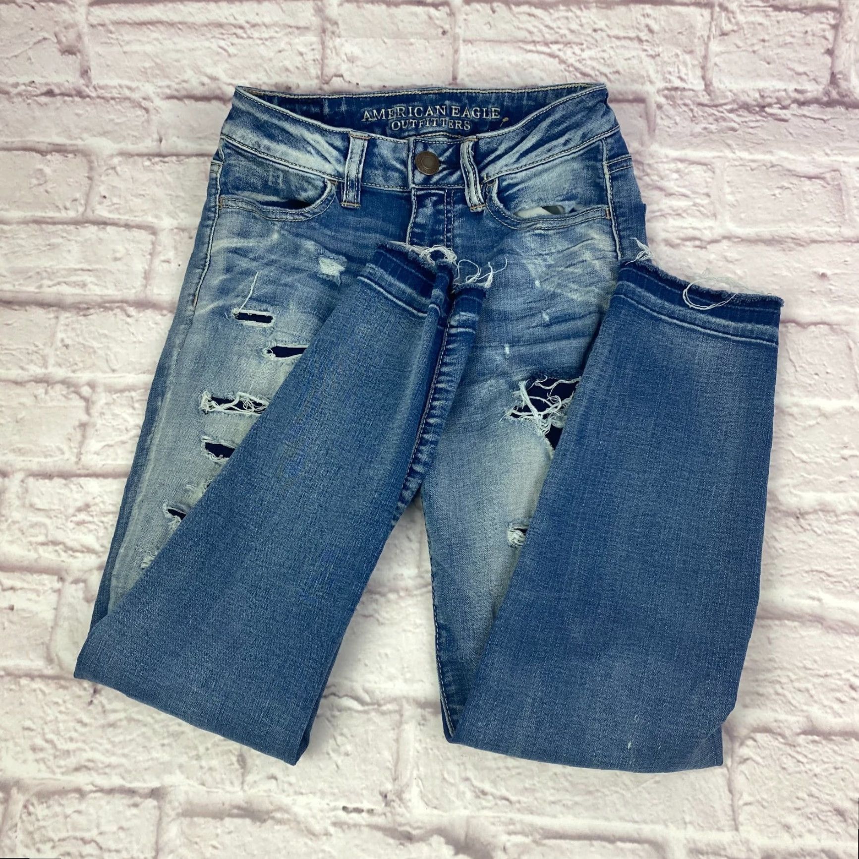 American Eagle Outfitters American Eagle Outfitters Cropped Jegging Women's High Rise Distressed Size 0 Long Blue 80s Grunge Jeans Womens Size 25" / US 0 / IT 36 - 3 Thumbnail