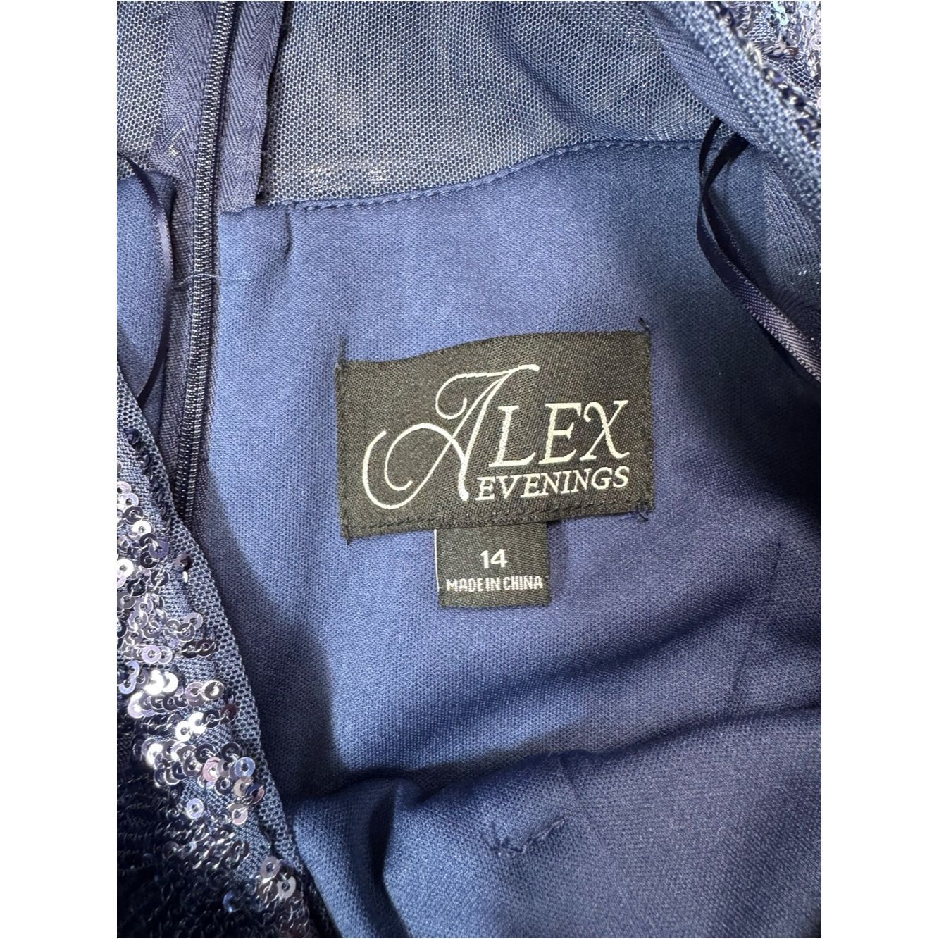 Alex Evenings NWT New $239 Alex Evenings Sequin Fit-and-Flare Midi Dress Size XL / US 12-14 / IT 48-50 - 5 Thumbnail