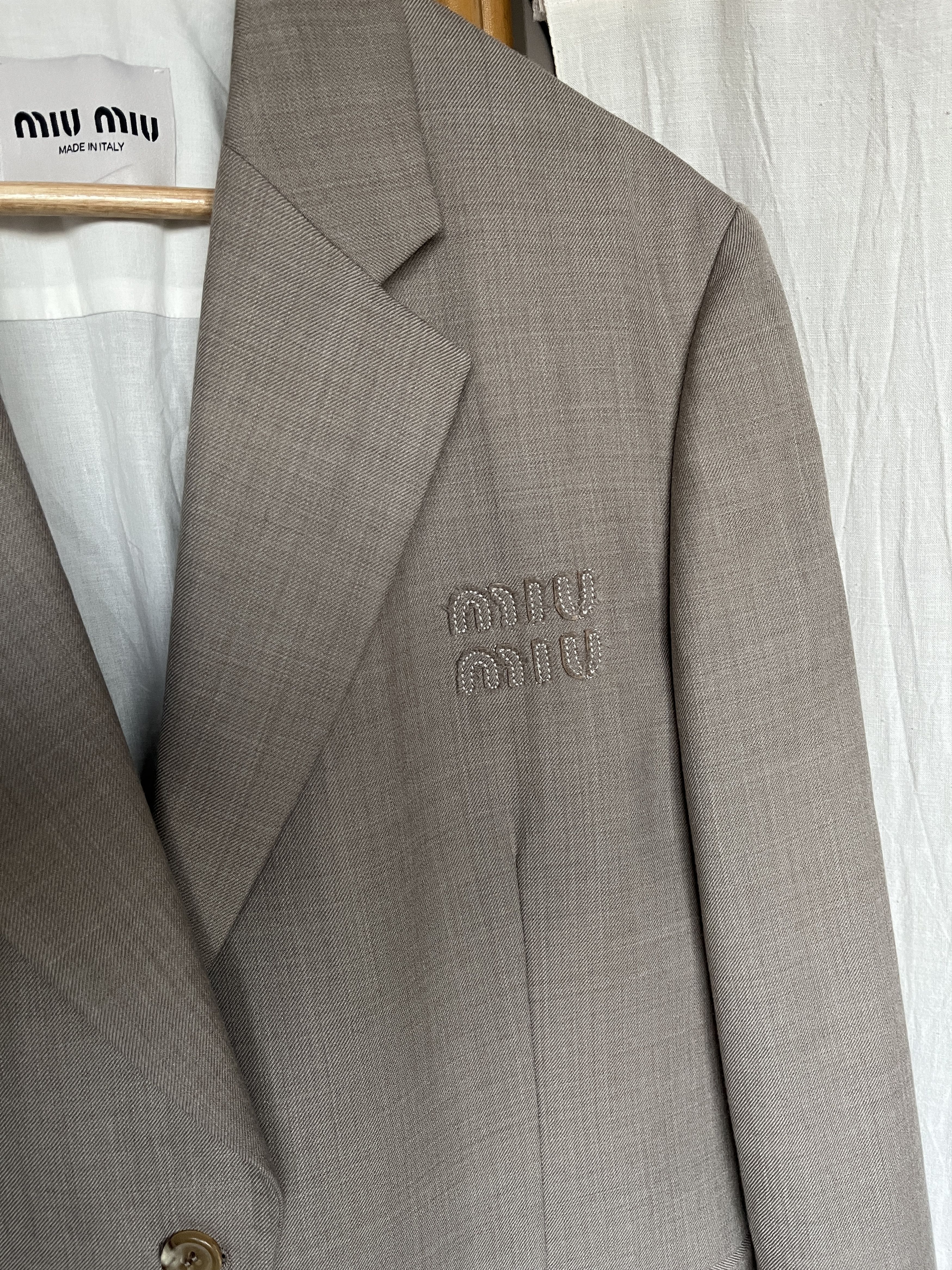 Miu Miu Miu Miu Single Breasted Oversized Wool Blazer. Small. Size S / US 4 / IT 40 - 3 Thumbnail
