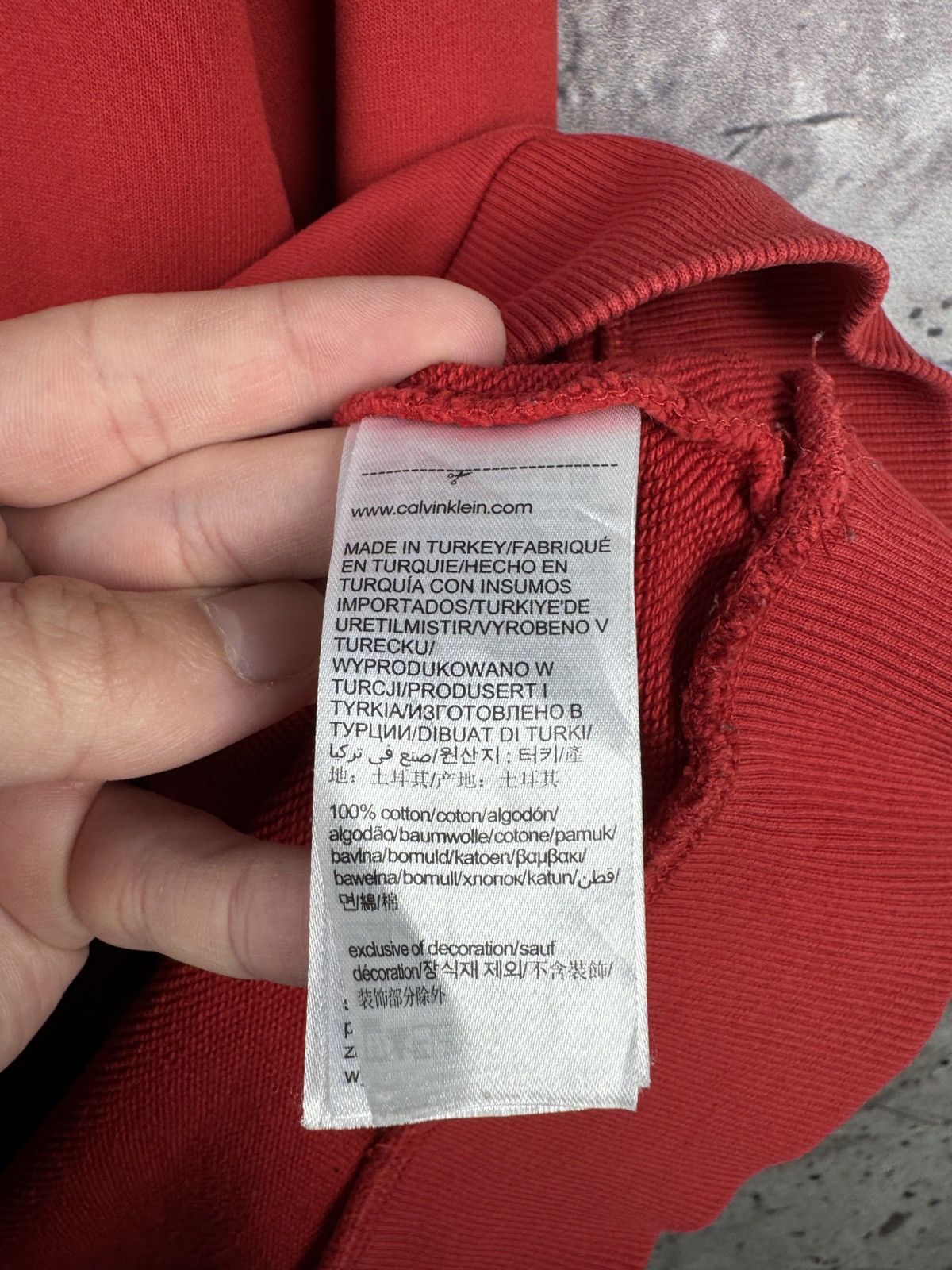 Calvin Klein Calvin Klein Red Crewneck Sweatshirt Embroidered Logo Size US L / EU 52-54 / 3 - 7 Thumbnail