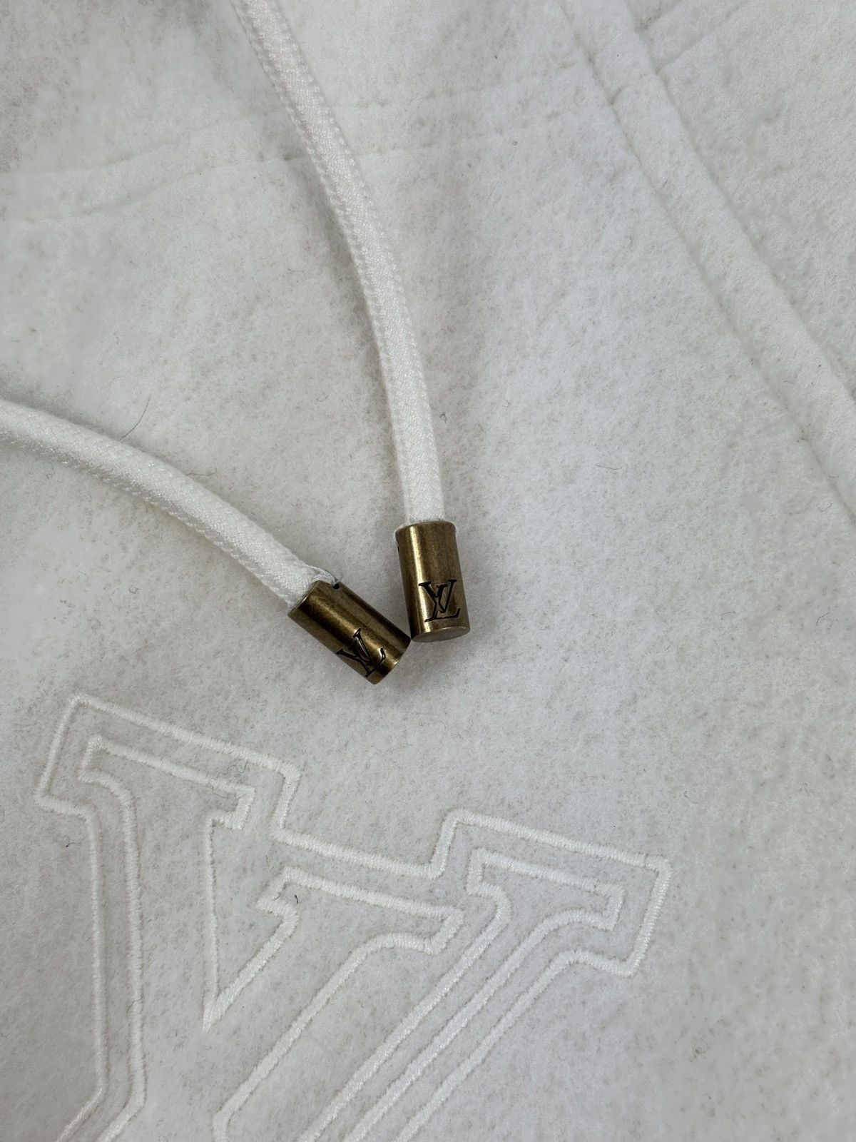 Louis Vuitton WOOL TEXTURED ZIP UP JUMPER Size US XL / EU 56 / 4 - 5 Thumbnail
