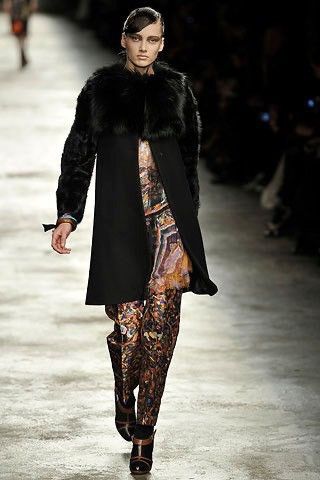 Dries Van Noten Dries Van Noten Lookbook FW/08-09 Size ONE SIZE - 3 Thumbnail