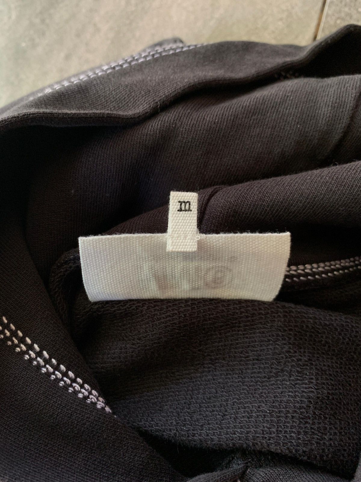 Maison Margiela FREE TAX! MM6 Contrast Stitching Side Cut Hoodie Size US L / EU 52-54 / 3 - 11 Thumbnail