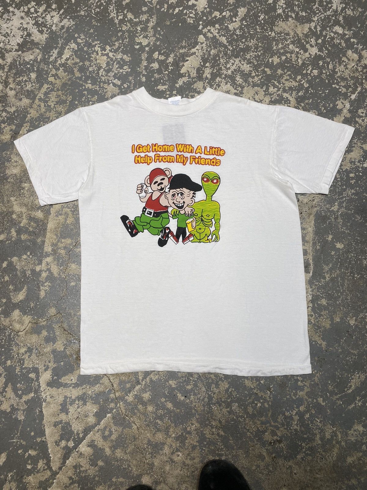Japanese Brand × Vintage Vintage Get Home With Help From My Friends Beer Drunk Tshirt Size US L / EU 52-54 / 3 - 1 Thumbnail