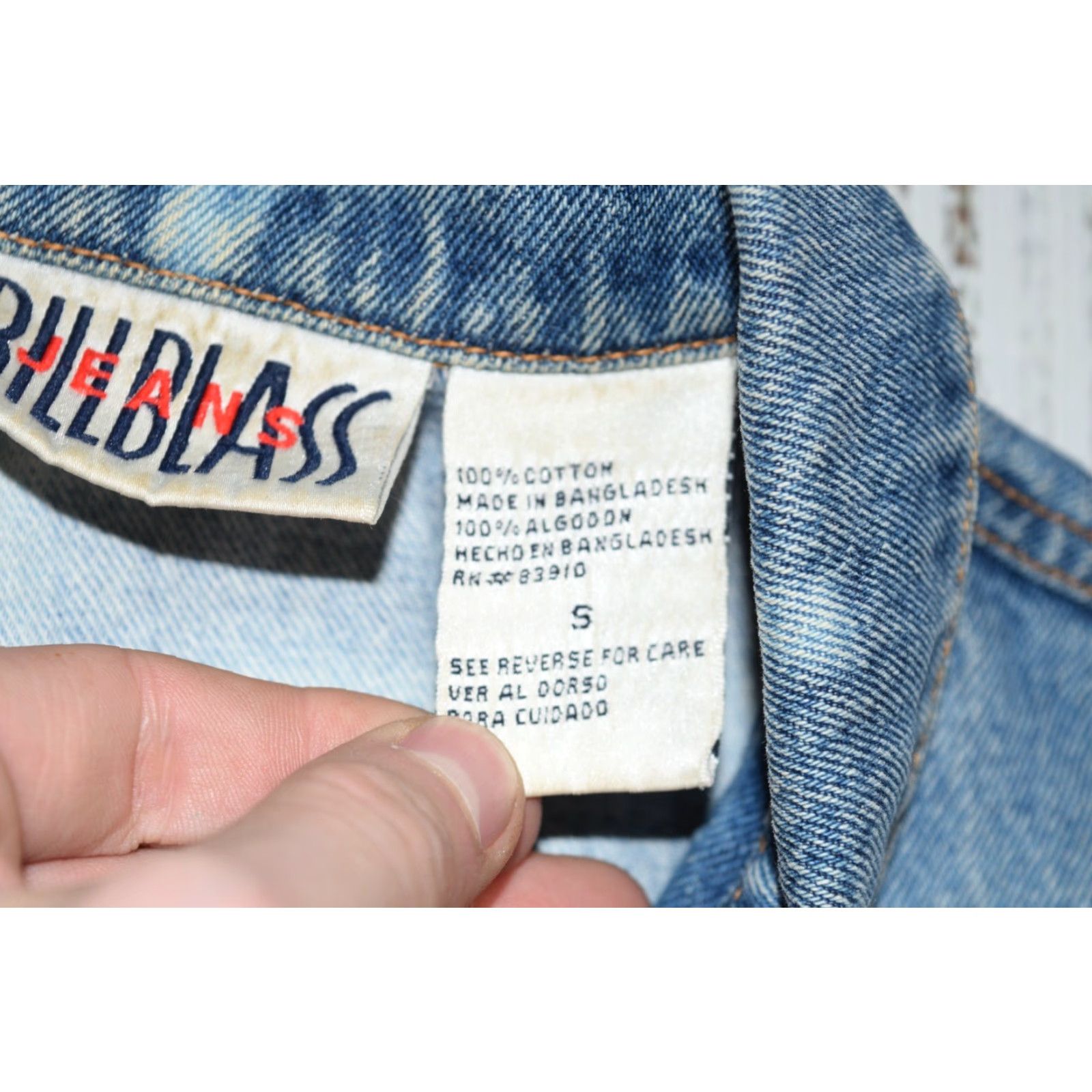 Bill Blass VINTAGE Bill Blass Denim Trucker Vest Adult Women's Small Blue 1990s Grunge Western Button Up Womens Size S / US 4 / IT 40 - 5 Thumbnail