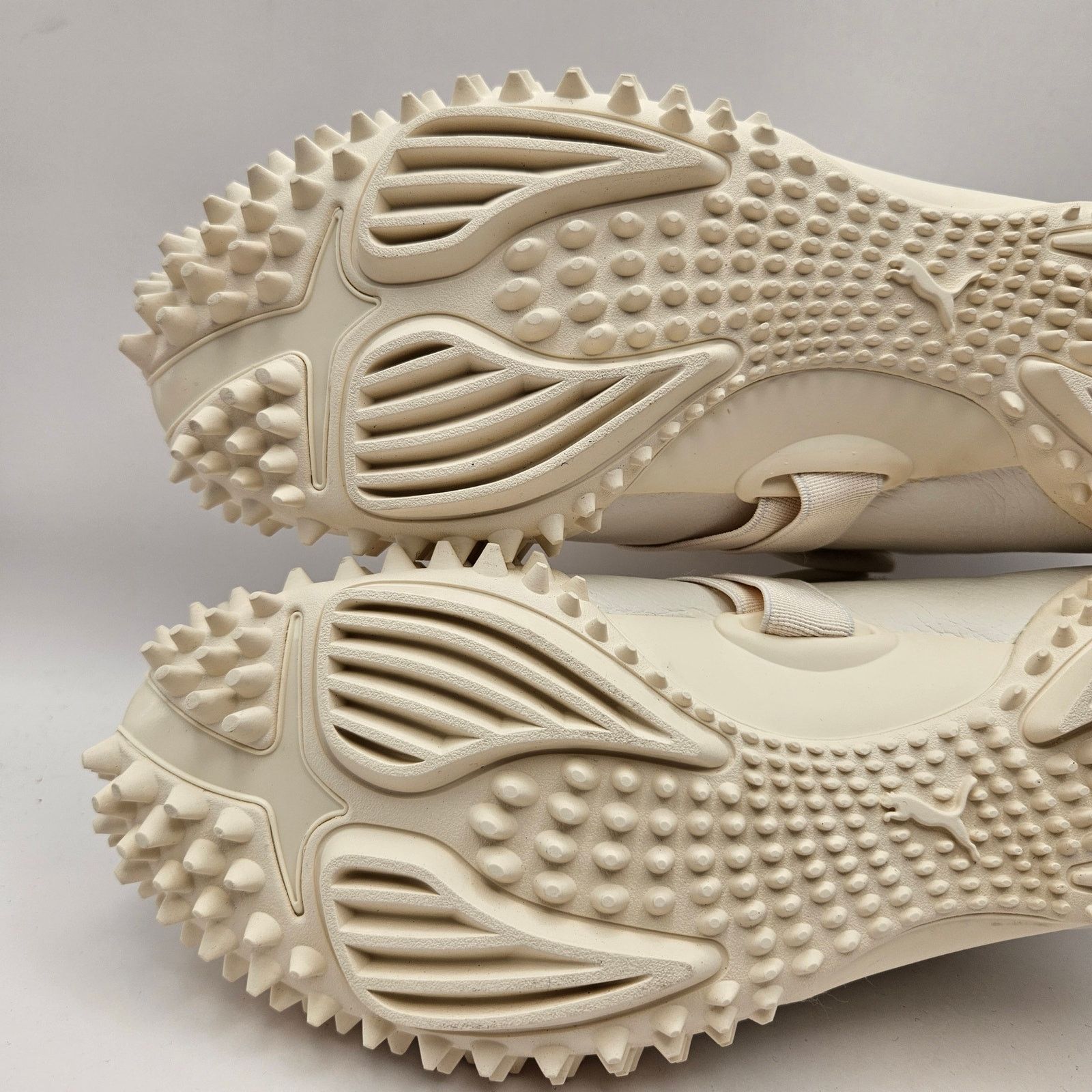 Puma PUMA RARE WOMEN'S 10.5 MOSTRO LEATHER FROSTED IVORY WHITE Size US 10.5 / IT 40.5 - 7 Thumbnail