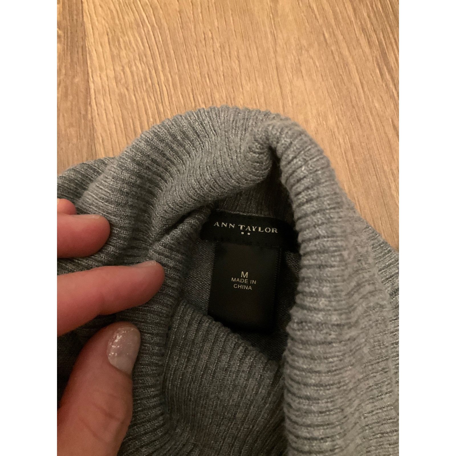 Ann Taylor Women’s Ann Taylor turtleneck, M Size M / US 6-8 / IT 42-44 - 5 Thumbnail