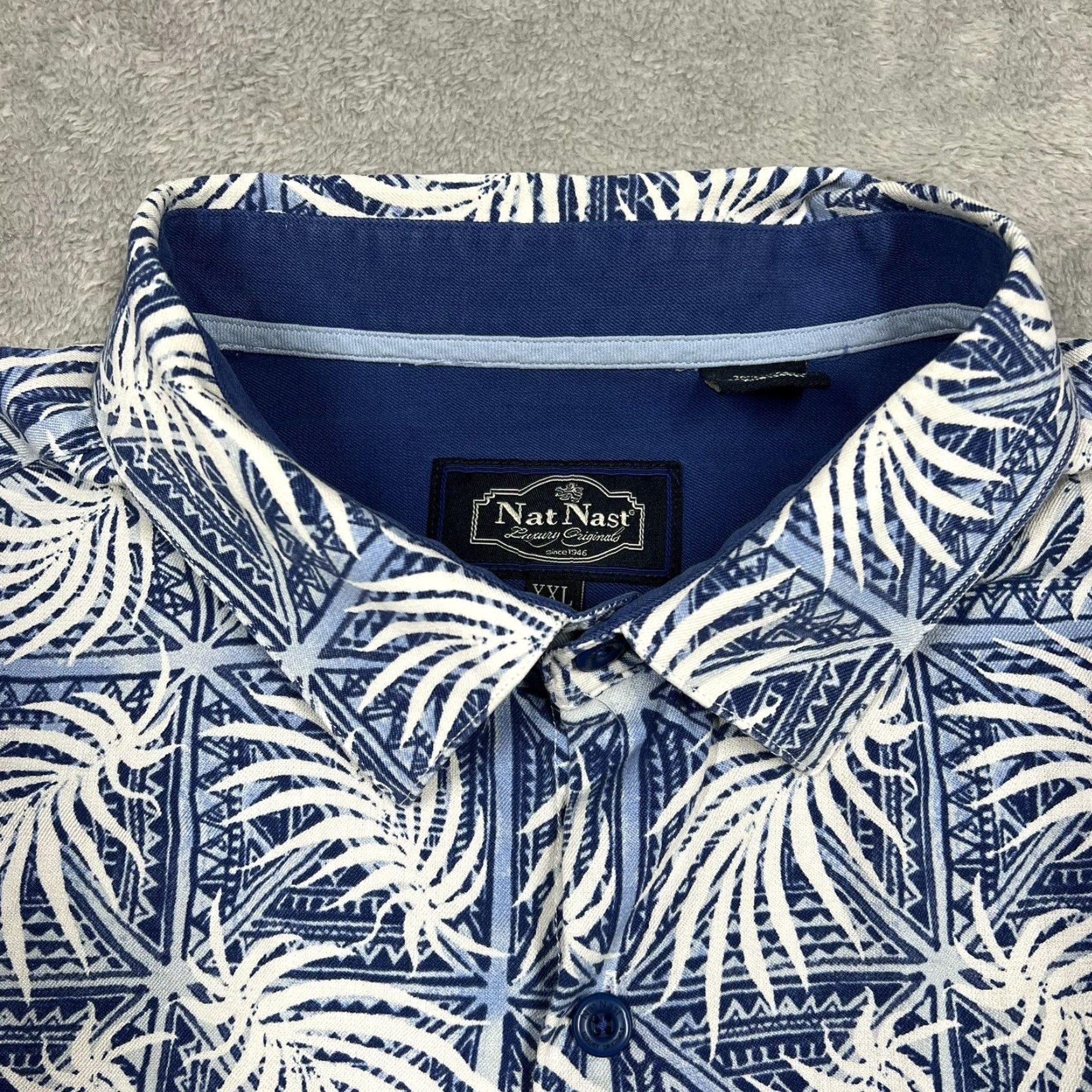 Nat Nast Nat Nast Button-Up Shirt Men Hawaiian Blue Floral Leaf Silk Cotton 2XL Casual Geometric Microfiber Buttons Short Sleeve Collared Spread Vintage No Size US XXL / EU 58 / 5 - 6 Thumbnail