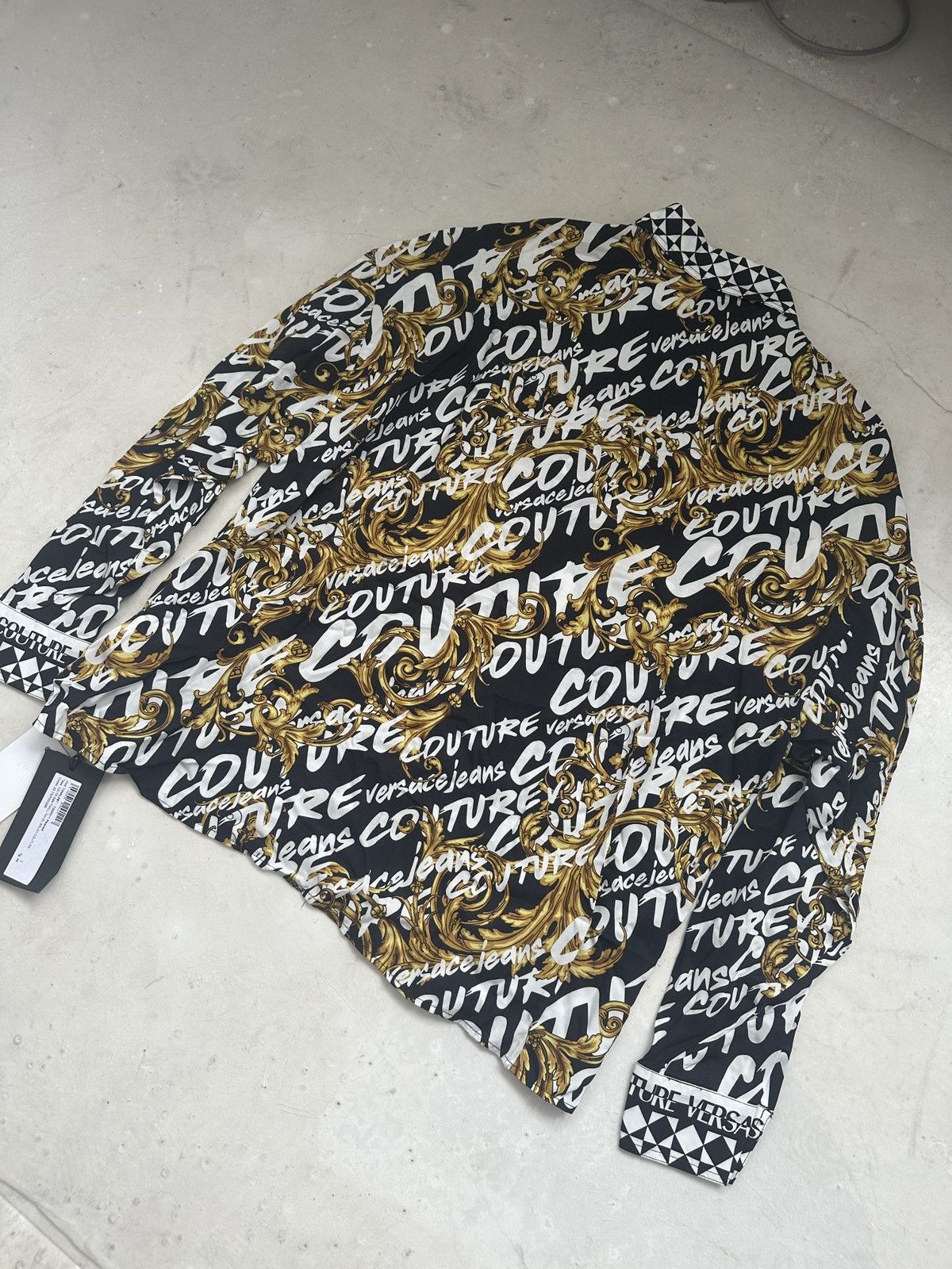 Versace × Versace Jeans Couture Versace Jeans Couture viscose all over print shirt with tags Size M / US 6-8 / IT 42-44 - 7 Thumbnail