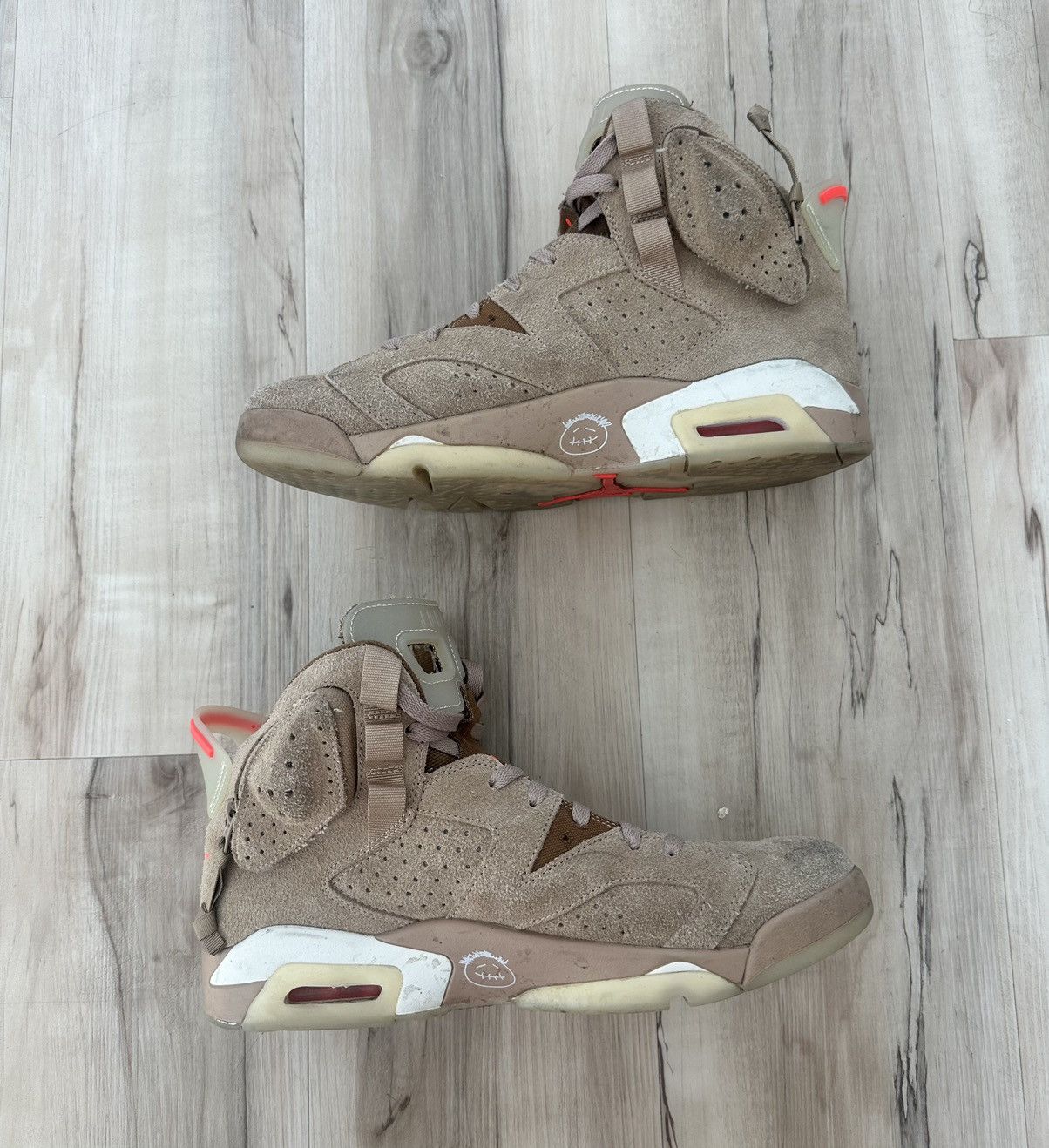 Jordan Brand × Travis Scott Travis Scott x Jordan 6 x Cactus Jack - Size 11 With Bag Size US 11 / EU 44 - 3 Thumbnail
