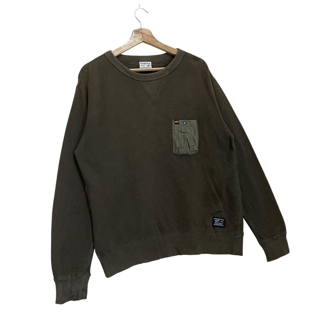 Alpha Industries Alpha Industries Inc Single Pocket Crewneck Sweatshirt Size US M / EU 48-50 / 2 - 2 Thumbnail