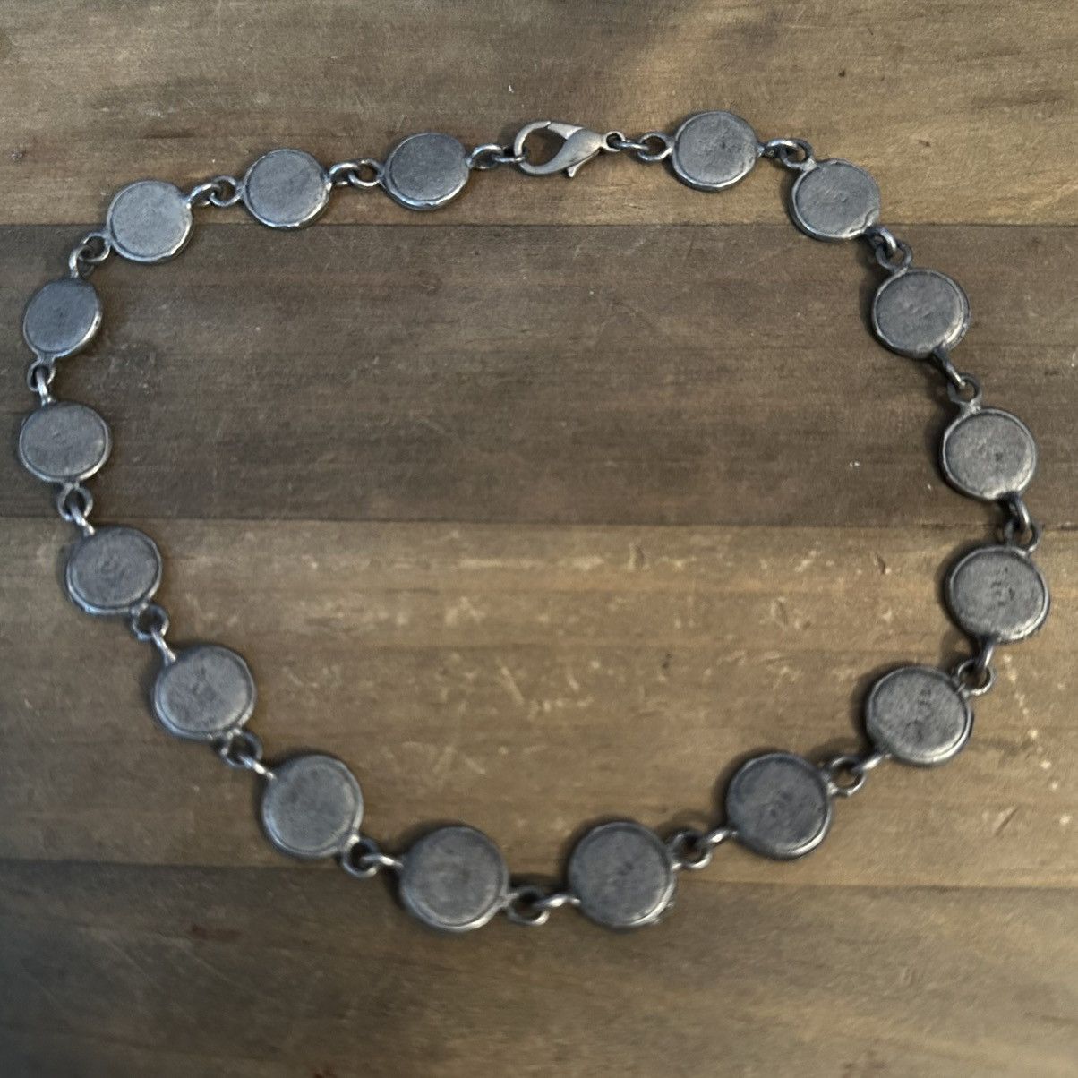 Other Pewter round flower disc link necklace Size ONE SIZE - 4 Thumbnail