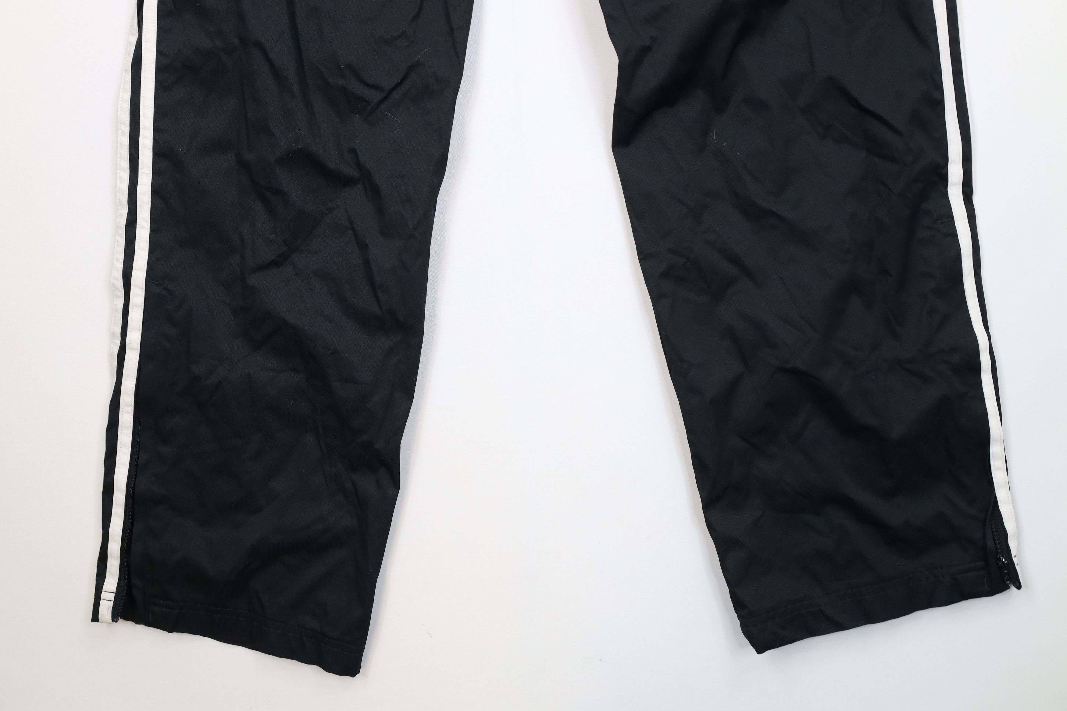 Adidas Vintage Y2K Adidas Lined Wide Leg Windbreaker Pants Black Size US 34 / EU 50 - 13 Thumbnail