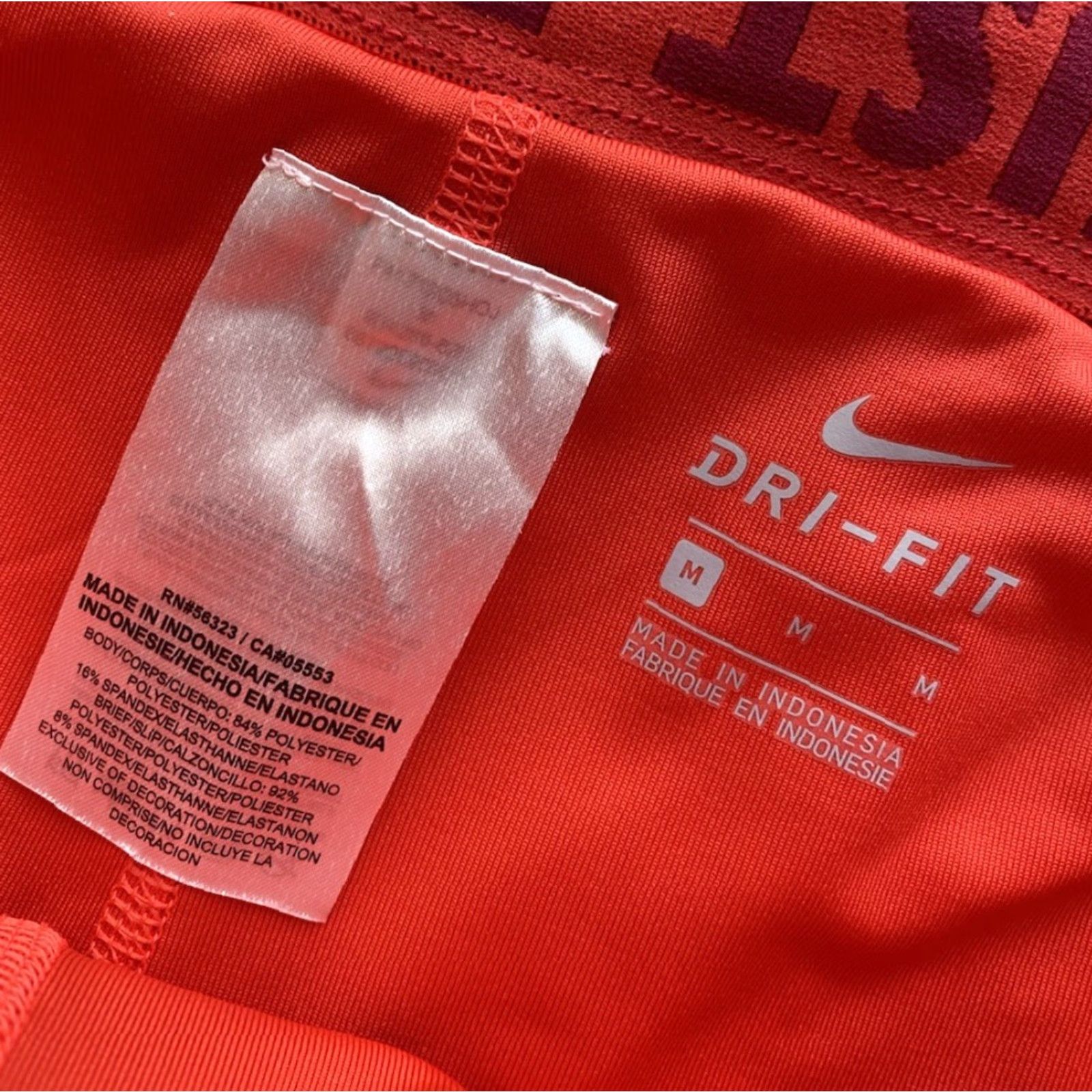 Nike Nike Dri-Fit Women Training Shorts M Red/Orange 904286-620 NWT New Size 32" / US 10 / IT 46 - 7 Thumbnail