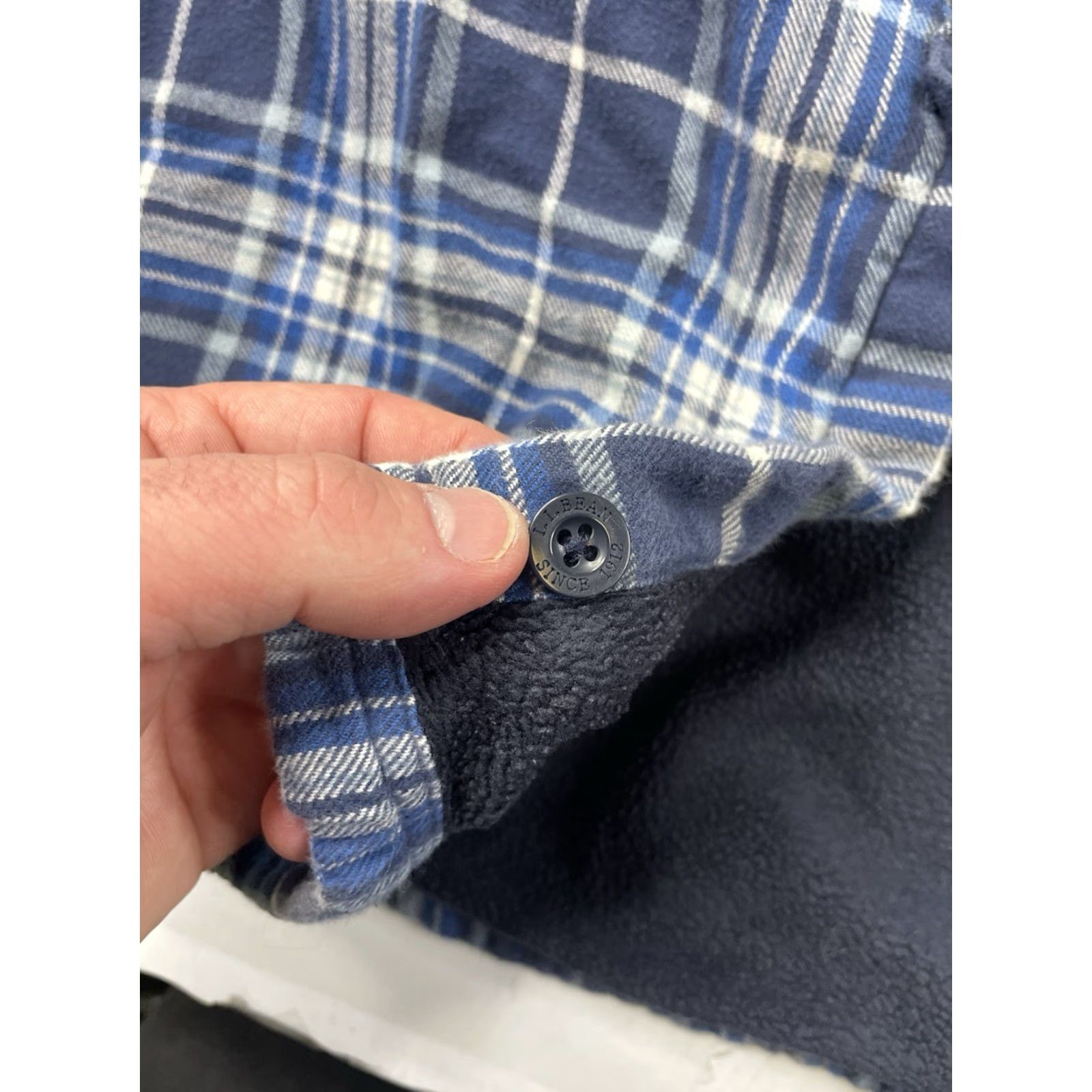 Vintage **L.L. Bean Blue Plaid Men's Medium Tall Flannel Shacket Jacket** User: **L.L. Bean Blue Plaid Men's Flannel Shacket Jacket Medium Tall** Size US M / EU 48-50 / 2 - 8 Thumbnail