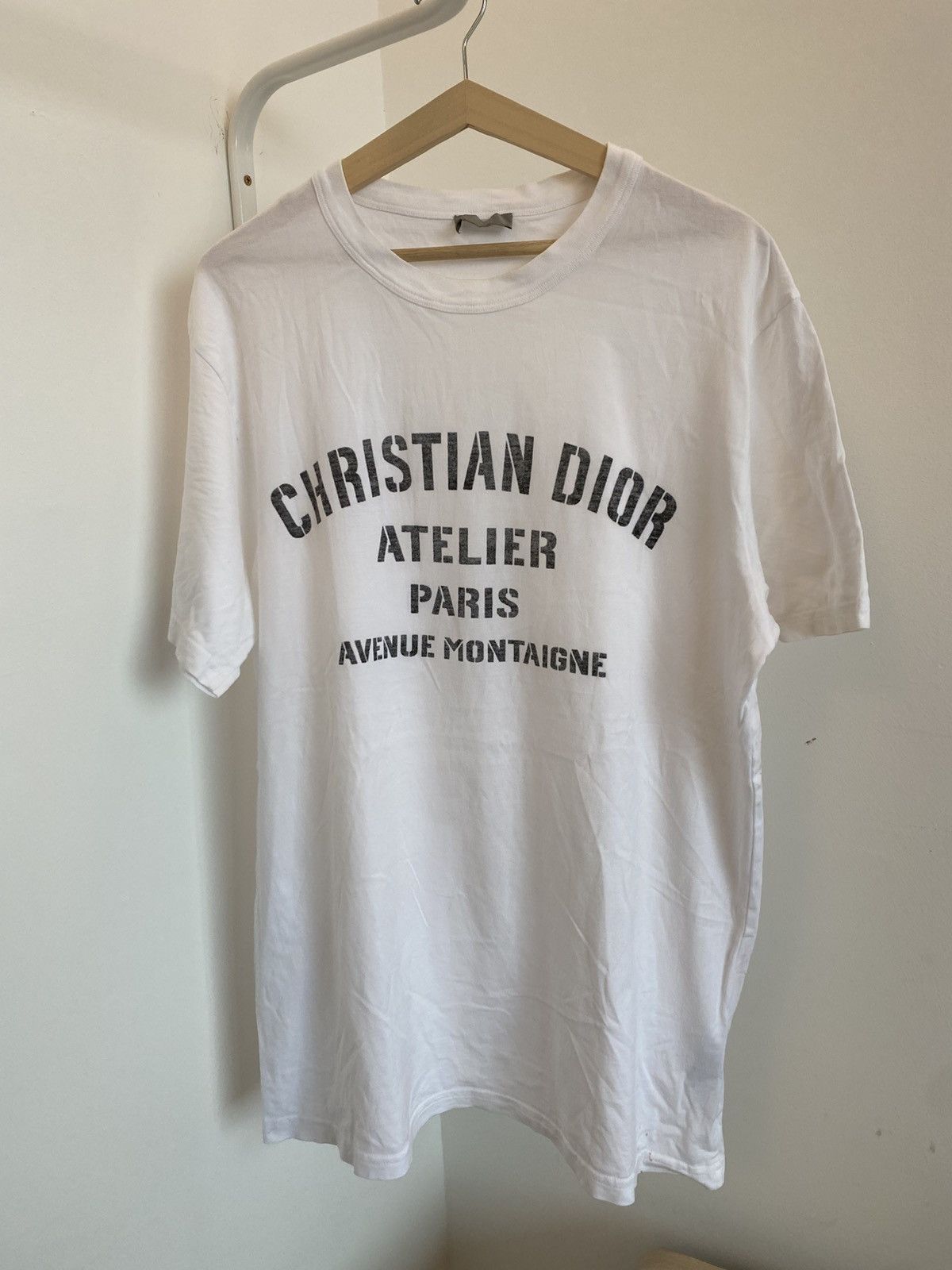 Dior Dior Christian Dior Atelier Avenue Montaigne logo tshirt Size US L / EU 52-54 / 3 - 1 Thumbnail