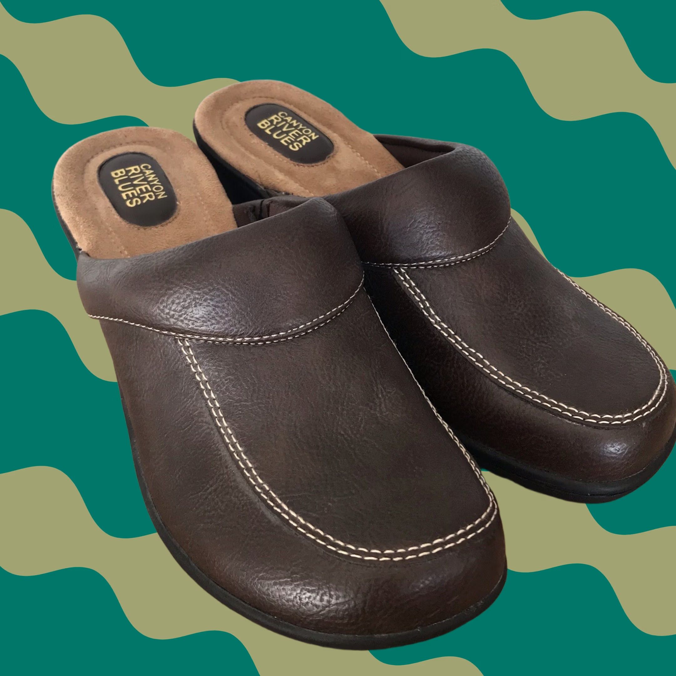 Vintage Canyon River Blues Women Dara Slip-On Block Heel Clogs Mules 8M Brown Casual Open Back Cushioned Comfort Stitching Detail Size US 7 / IT 37 - 1 Thumbnail
