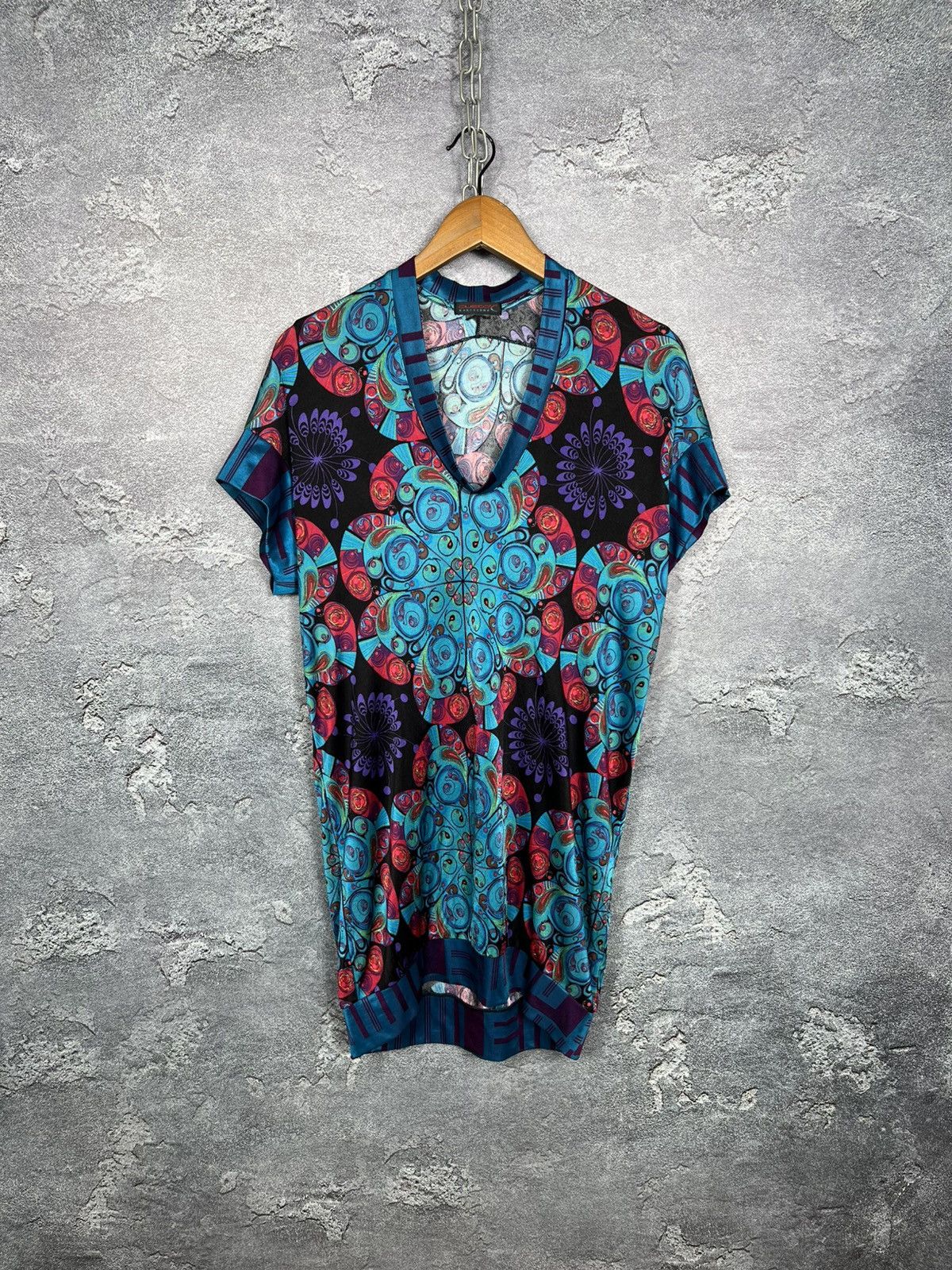 Custo Barcelona Custo Barcelona 100% Viscose Tunic With Abstract Print Size S / US 4 / IT 40 - 1 Thumbnail