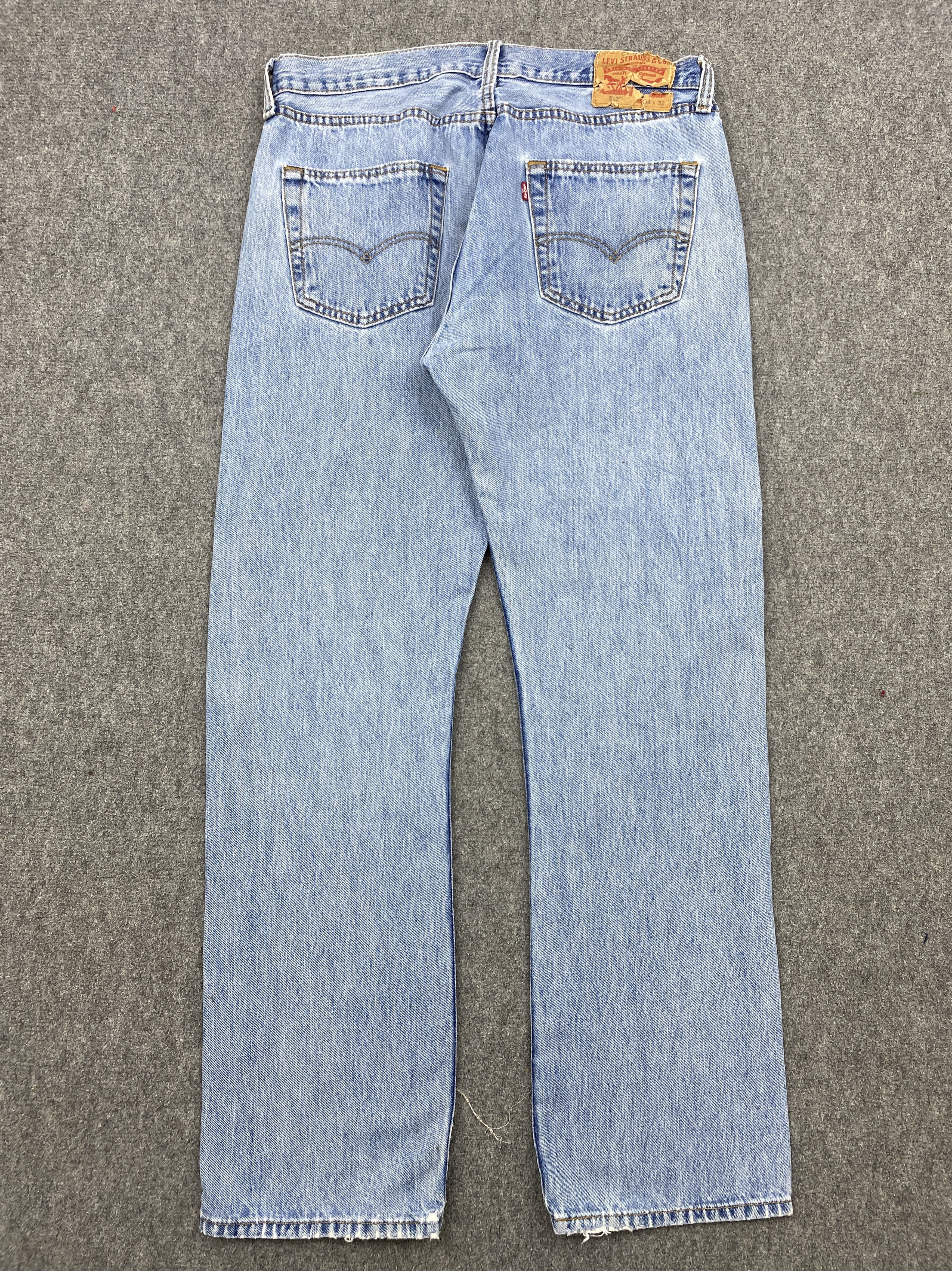 Levi's Vintage Levis 501 Blue Denim Jeans DP2840 Size US 32 / EU 48 - 3 Thumbnail